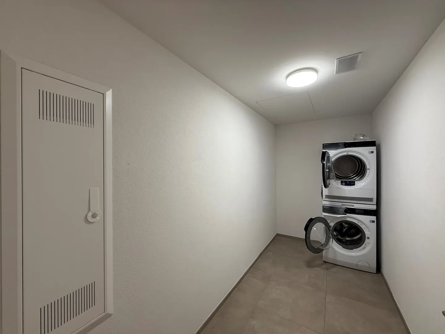 Moderne 3.5 Zimmer Wohnung - Foto 9 von 9