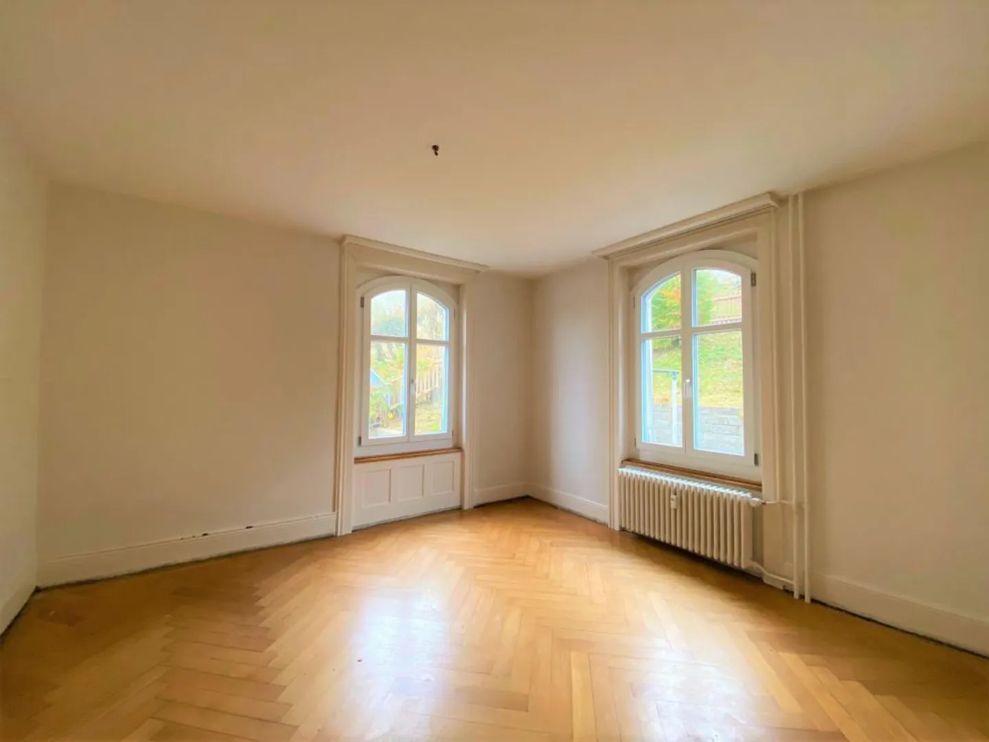 Beautiful 5-room apartment near three Weieren - Photo 3 of 6