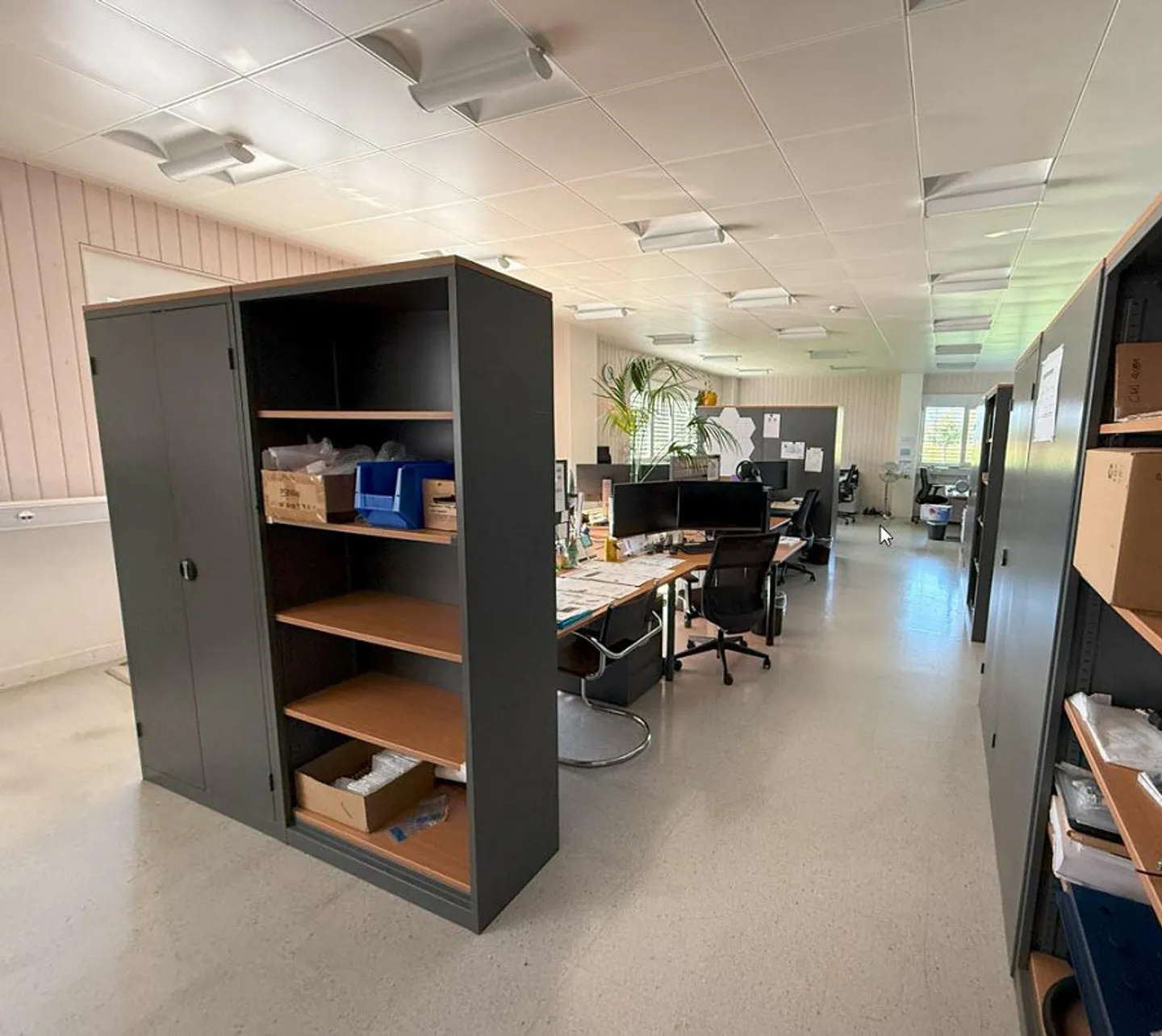 Commercial Building in Wegen - Photo 7 of 14