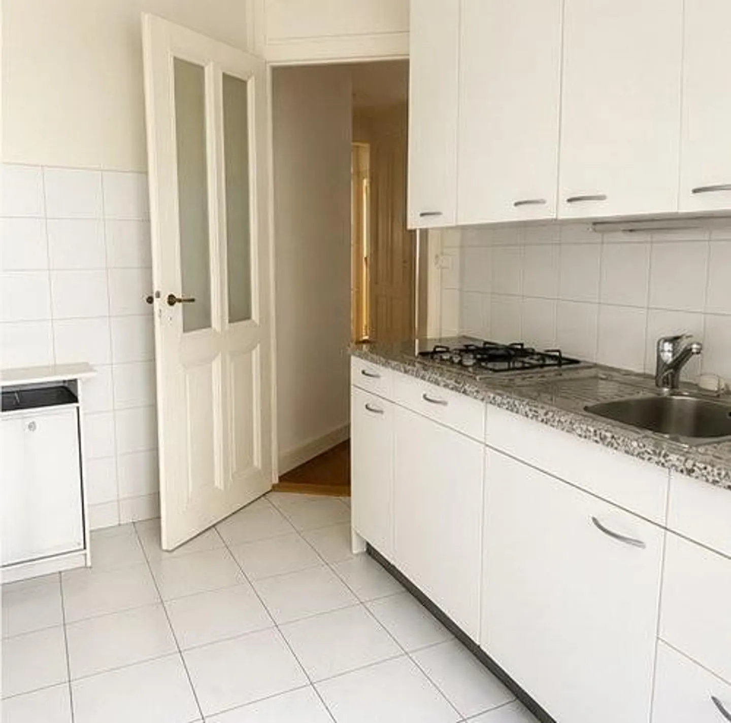 3-room apartment - Jonction - Photo 3 of 7