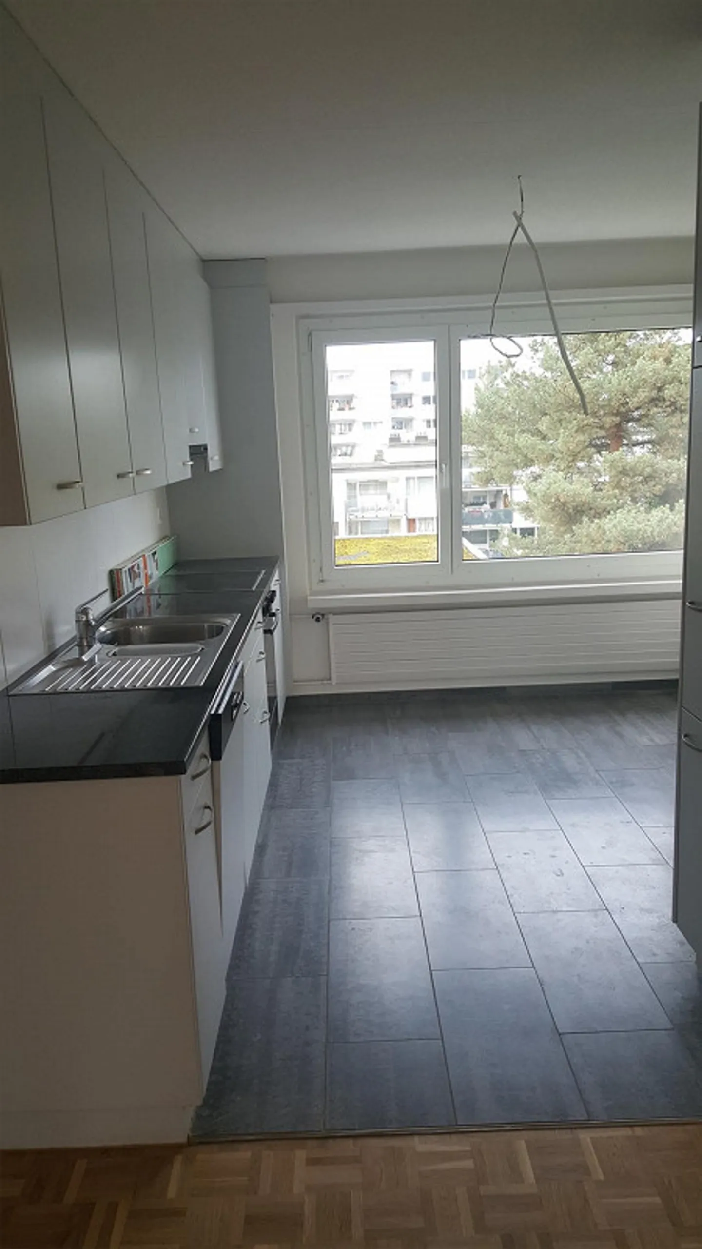 Appartamento 3.5 stanze conveniente - Foto 2 di 6