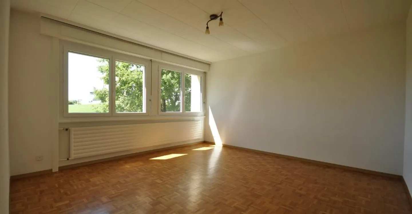 3,5-Zimmer-Wohnung 2. Stock - Foto 2 von 5