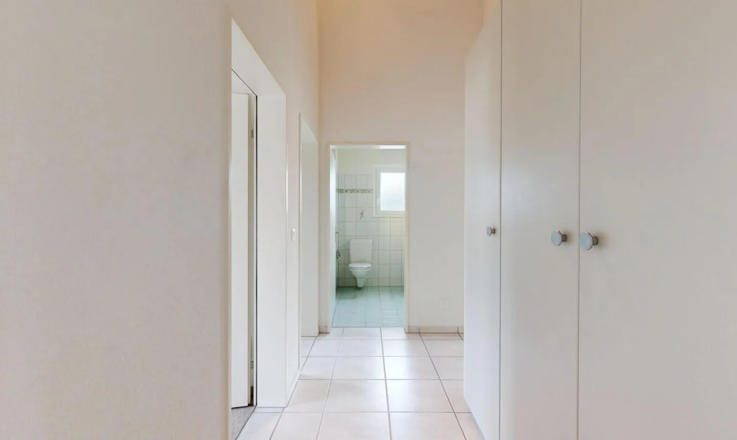 Sonnige 5.5-Zimmer-Attikawohnung - Foto 9 von 11