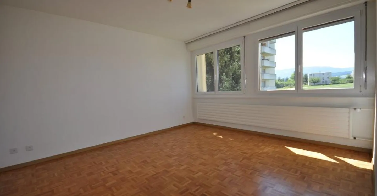 3,5-Zimmer-Wohnung 2. Stock - Foto 3 von 5