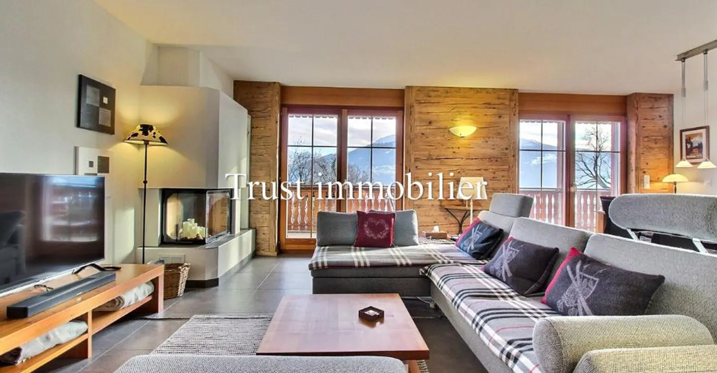 4024. Exclusivity. Superb mountain apartment - Photo 2 of 12
