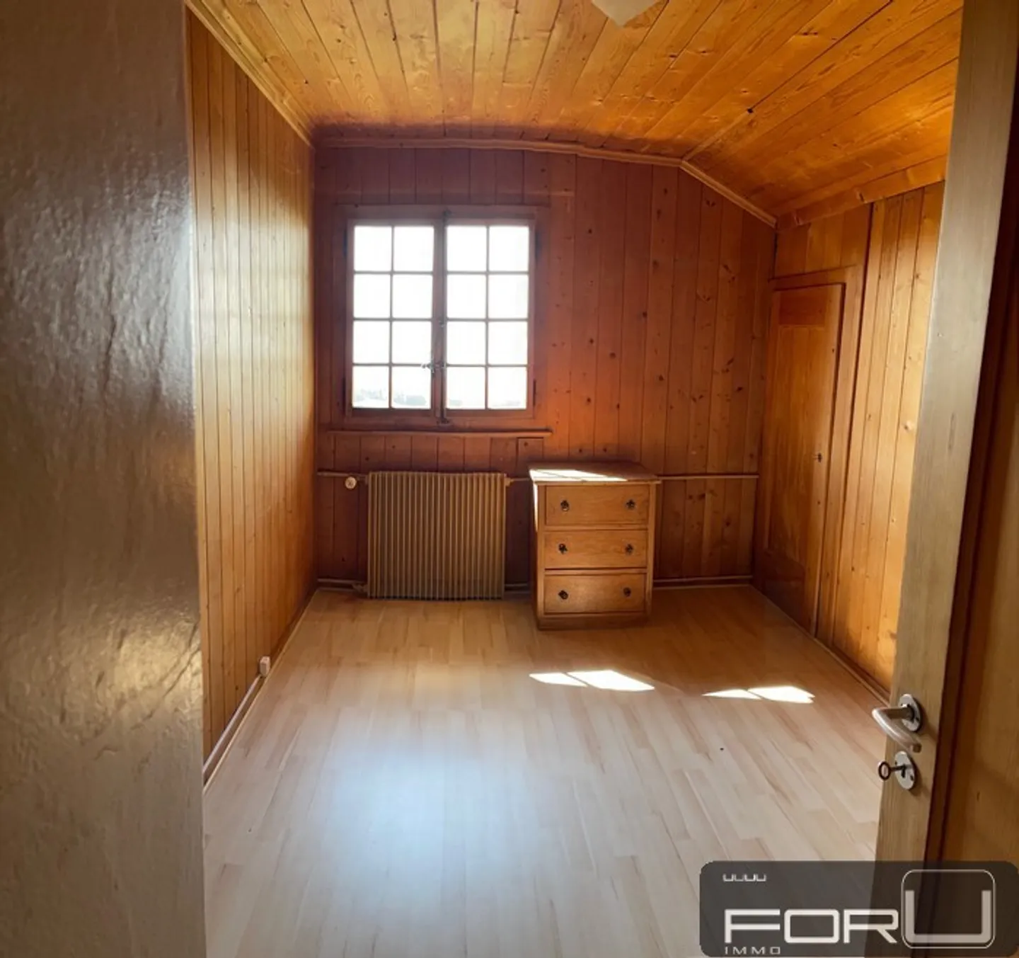 Chalet magnifique avec 8 chambres sur un grand terrain à Arzier - Photo 7 sur 13
