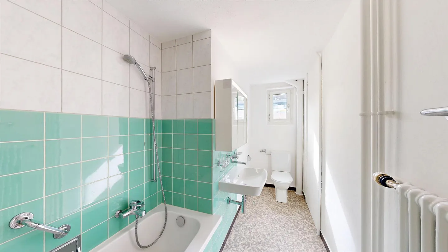 Appartement élégant dans un ancien bâtiment - Photo 6 sur 6
