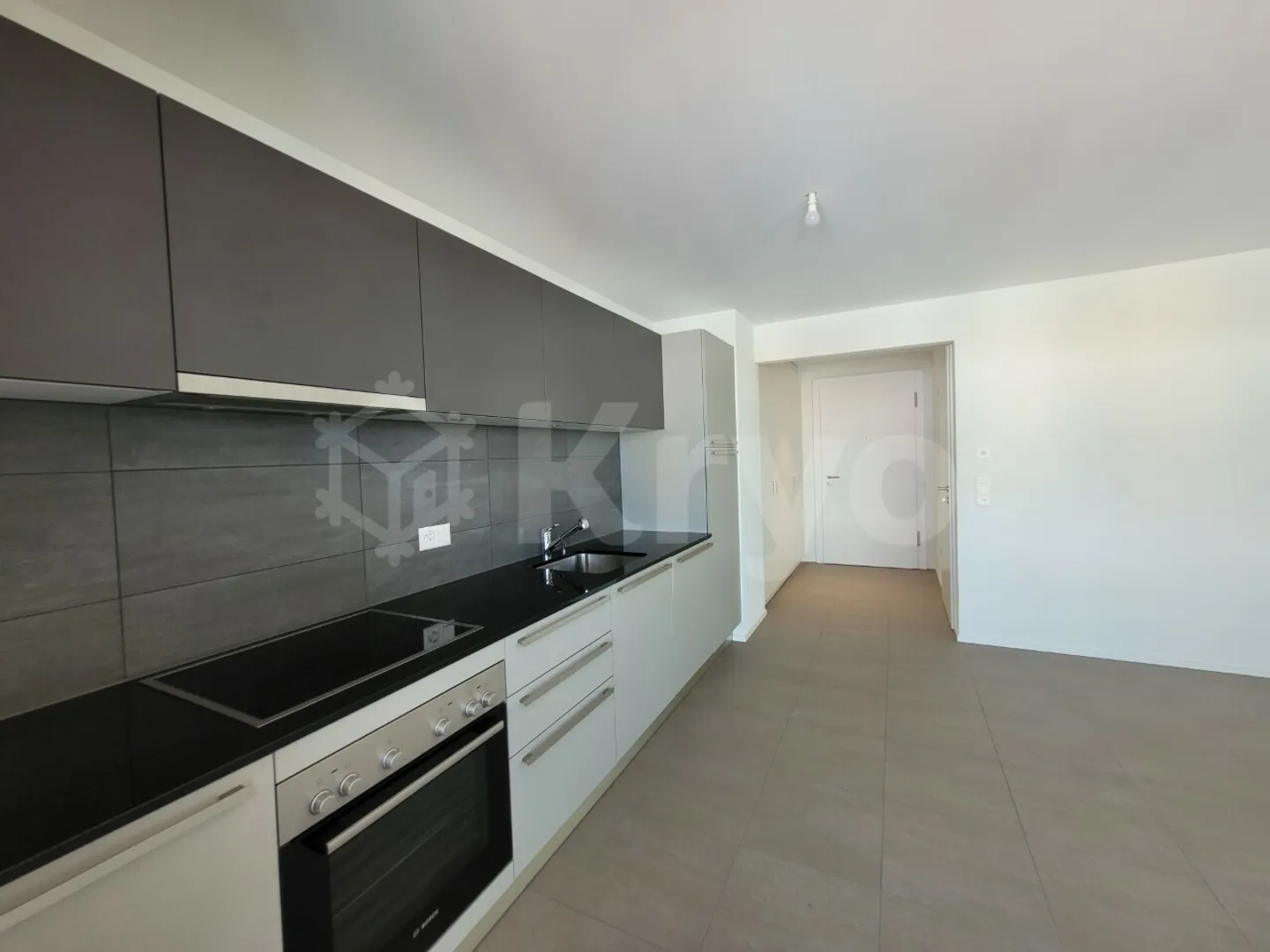 Vevey 250/ Studio - Foto 1 von 7