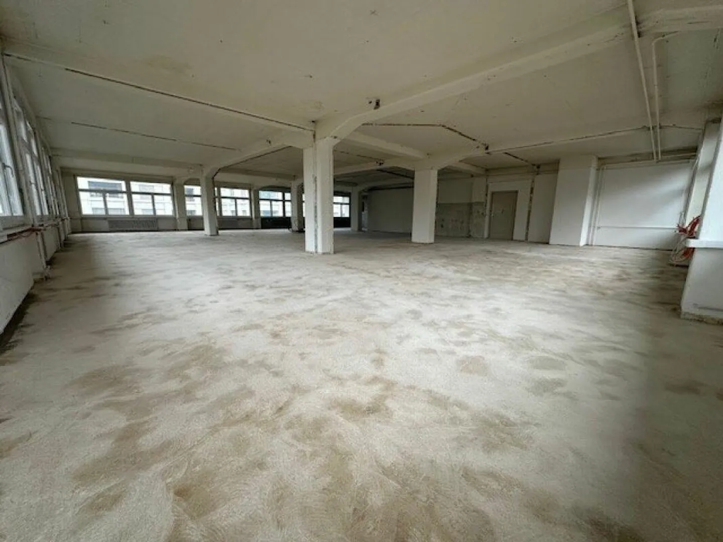 Gewerberäumlichkeiten im Rohbau - Foto 4 von 5