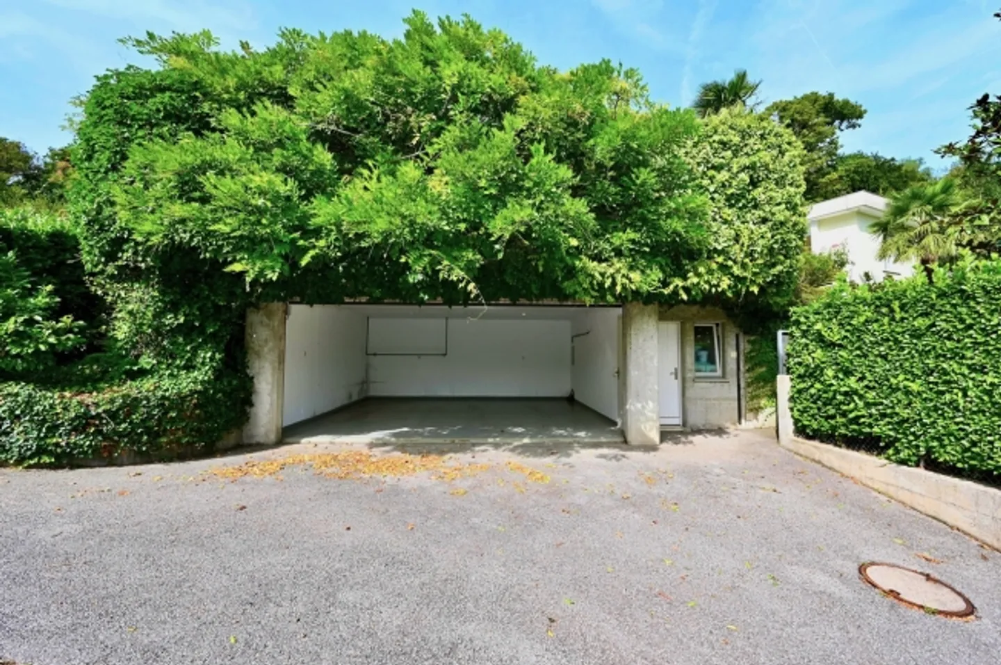 «Villa mit Pool und Blick auf den Luganersee und die Corcostastanti-Berge» - Foto 17 von 17