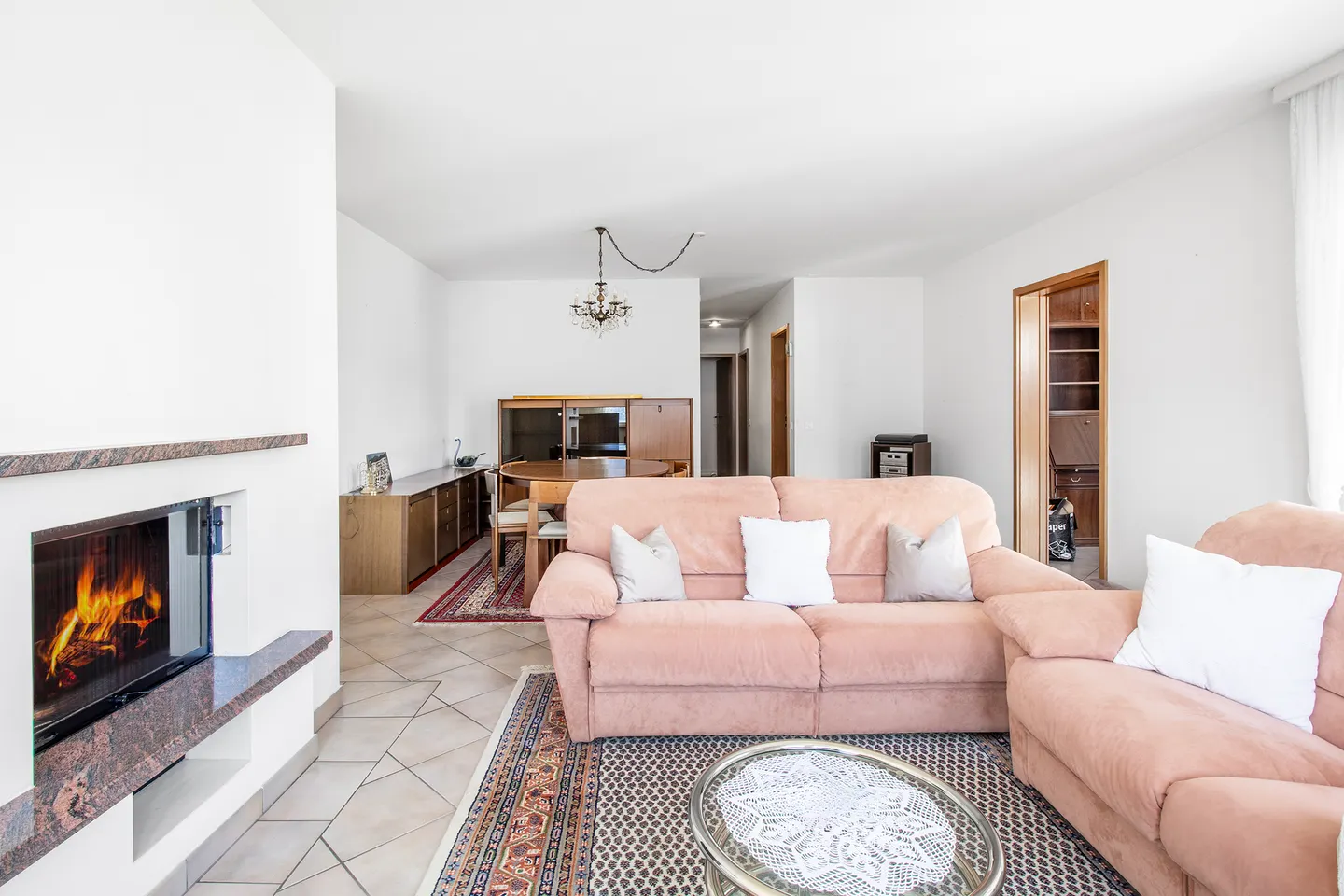Geräumige Wohnung mit Seeblick im Herzen von Minusio - Foto 4 von 8