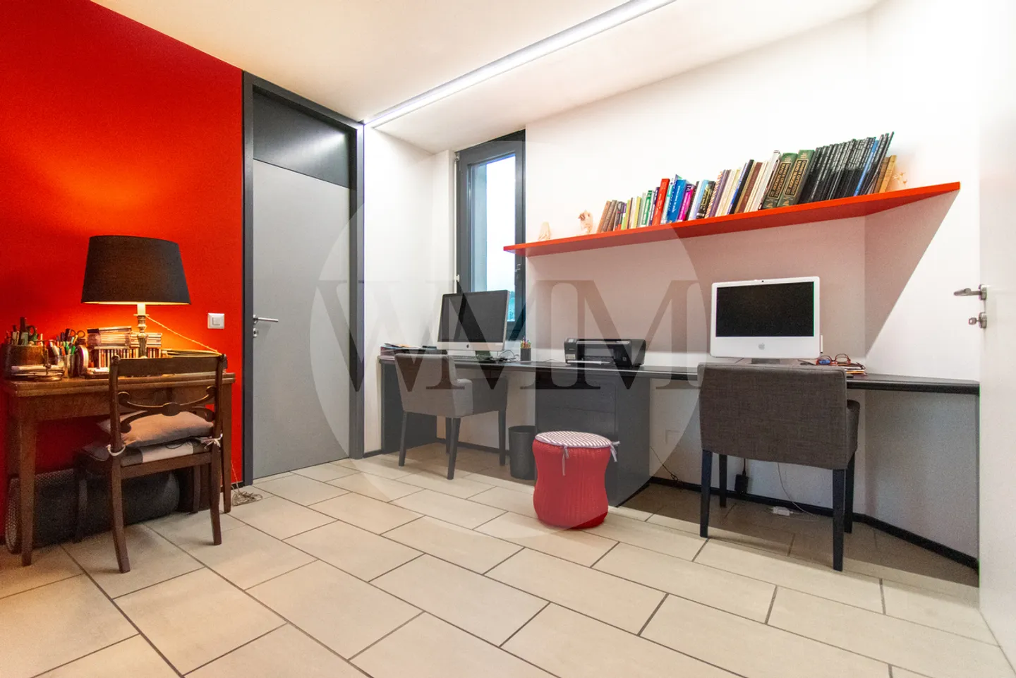 Moderne Villa mit Garten und Terrasse - Foto 10 von 15