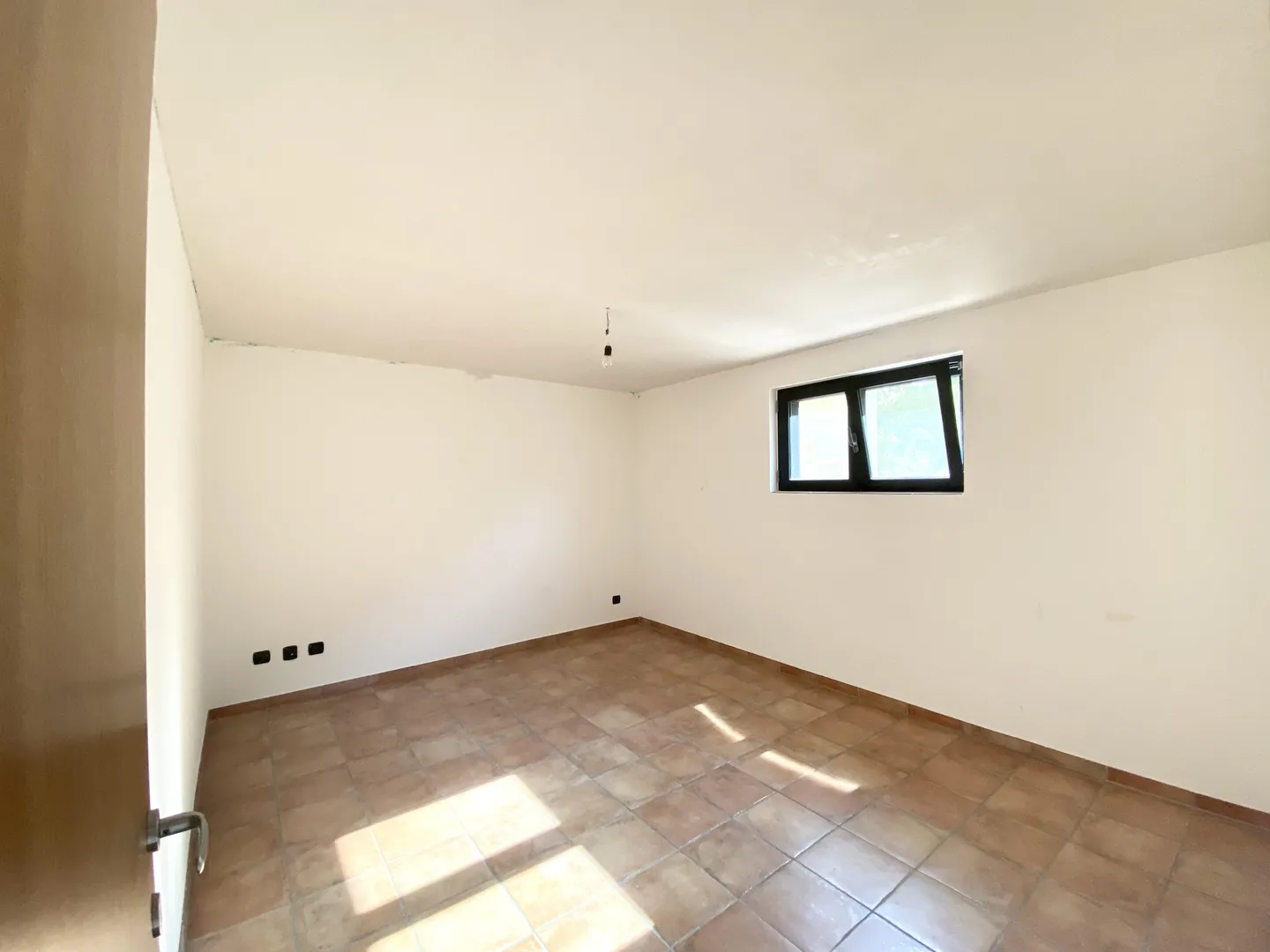 Duplex moderno a Taverne soleggiato - Foto 16 di 17