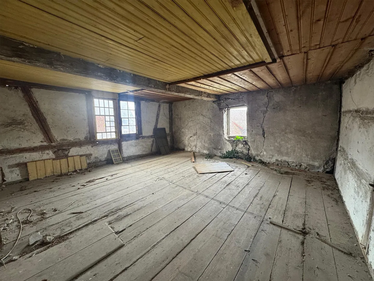 Listed property with great potential - Photo 14 of 16