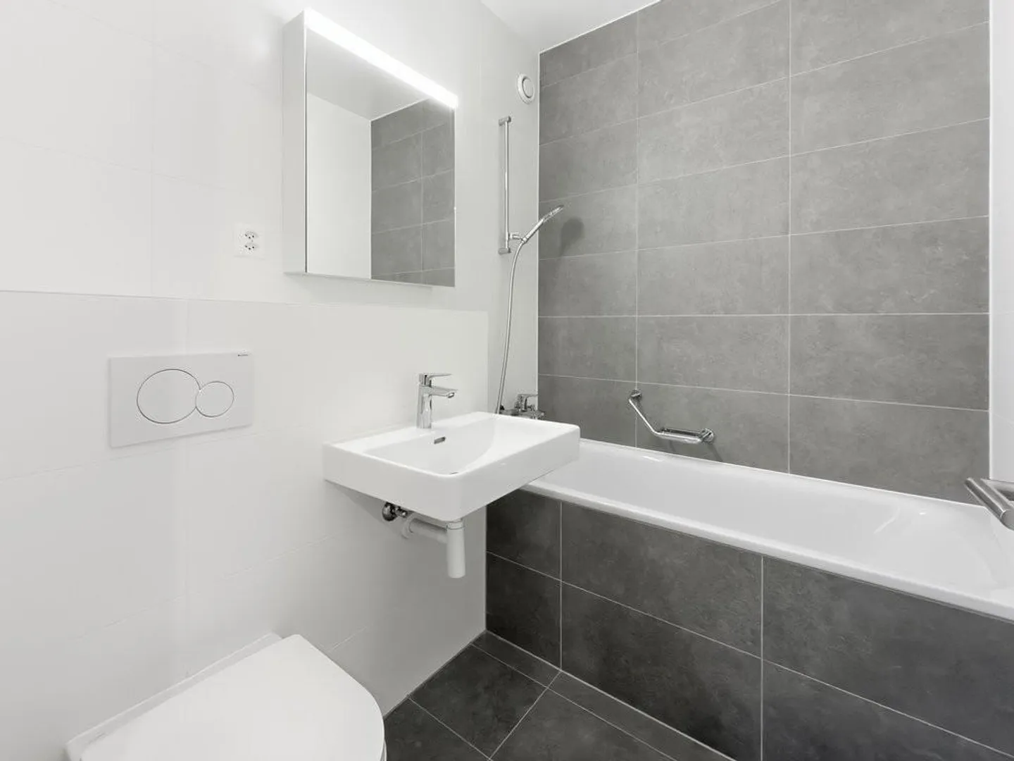 Bright apartment in Thônex - Geneva Countryside - Photo 7 of 10