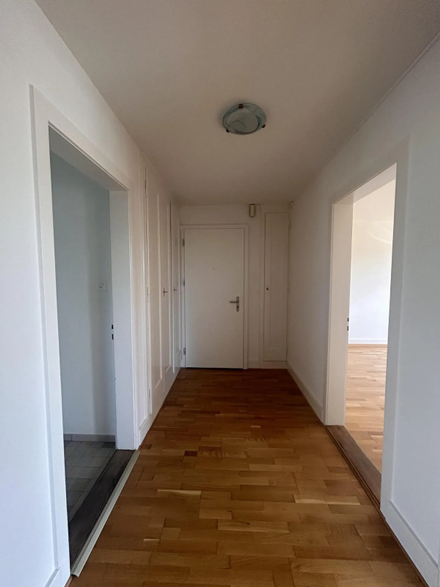 Appartamento luminoso con 3 stanze a Liebefeld - Foto 13 di 16
