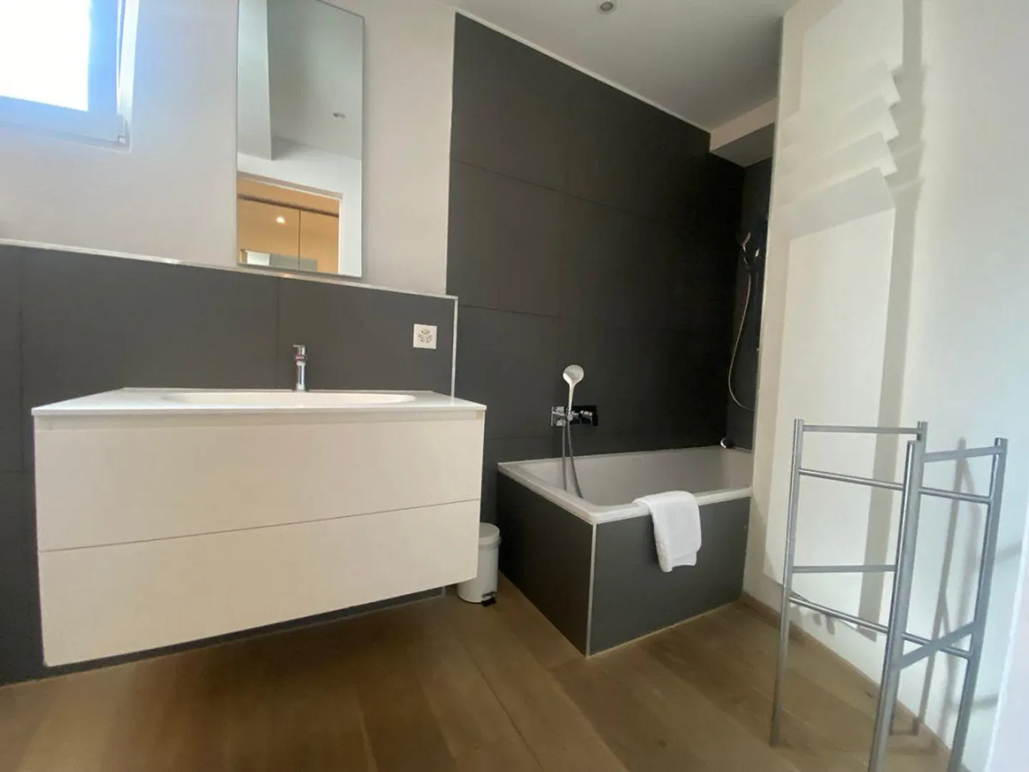 Lugano - Appartamento 3,5 locali arredato - P44 - Foto 4 di 7