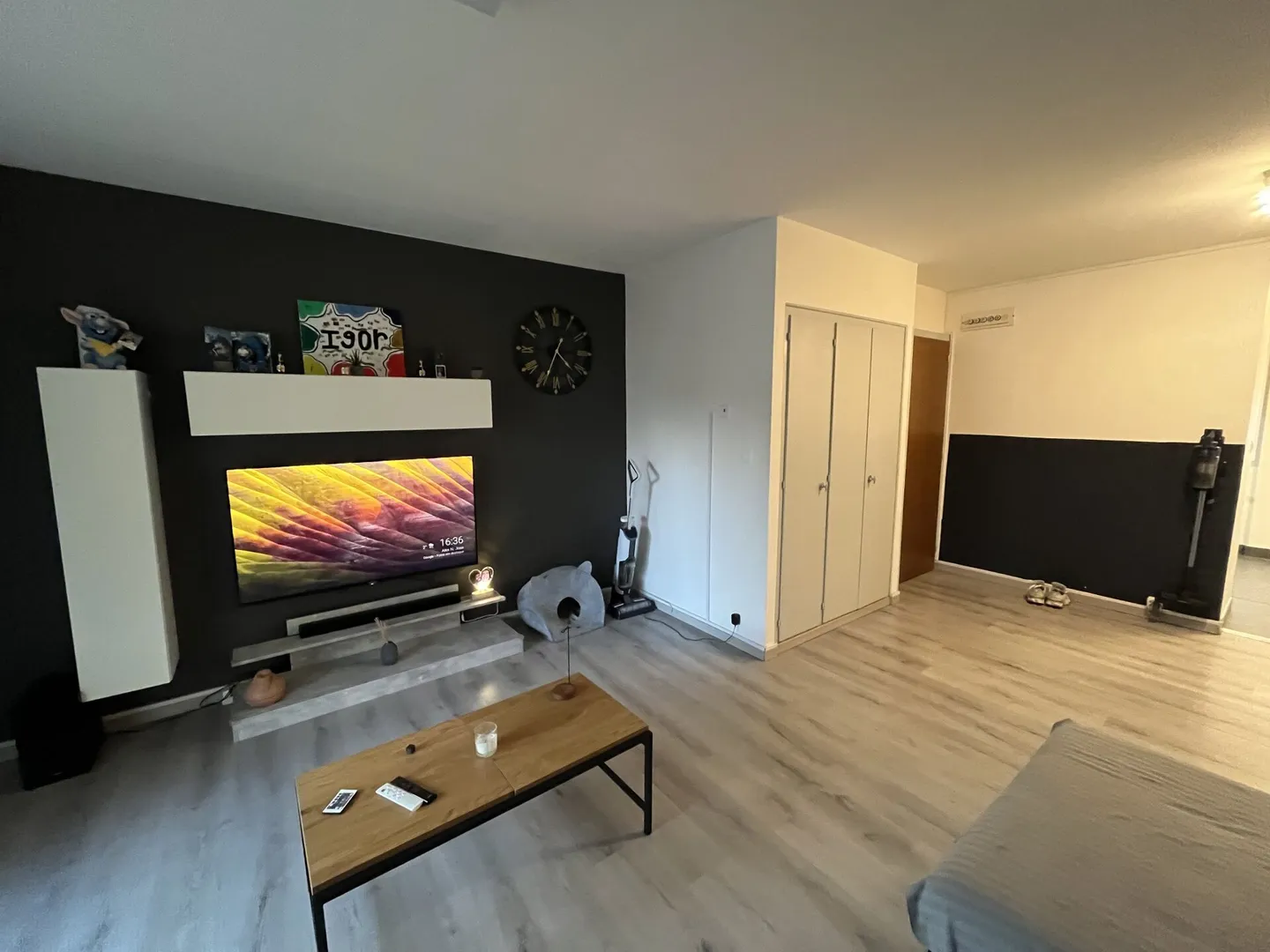 ENTIRELY RENOVATED, BRIGHT, WELL LOCATED - Photo 1 of 11