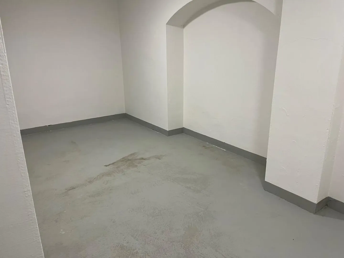 Espace de bricolage spacieux dans un excellent emplacement ! - Photo 7 sur 8