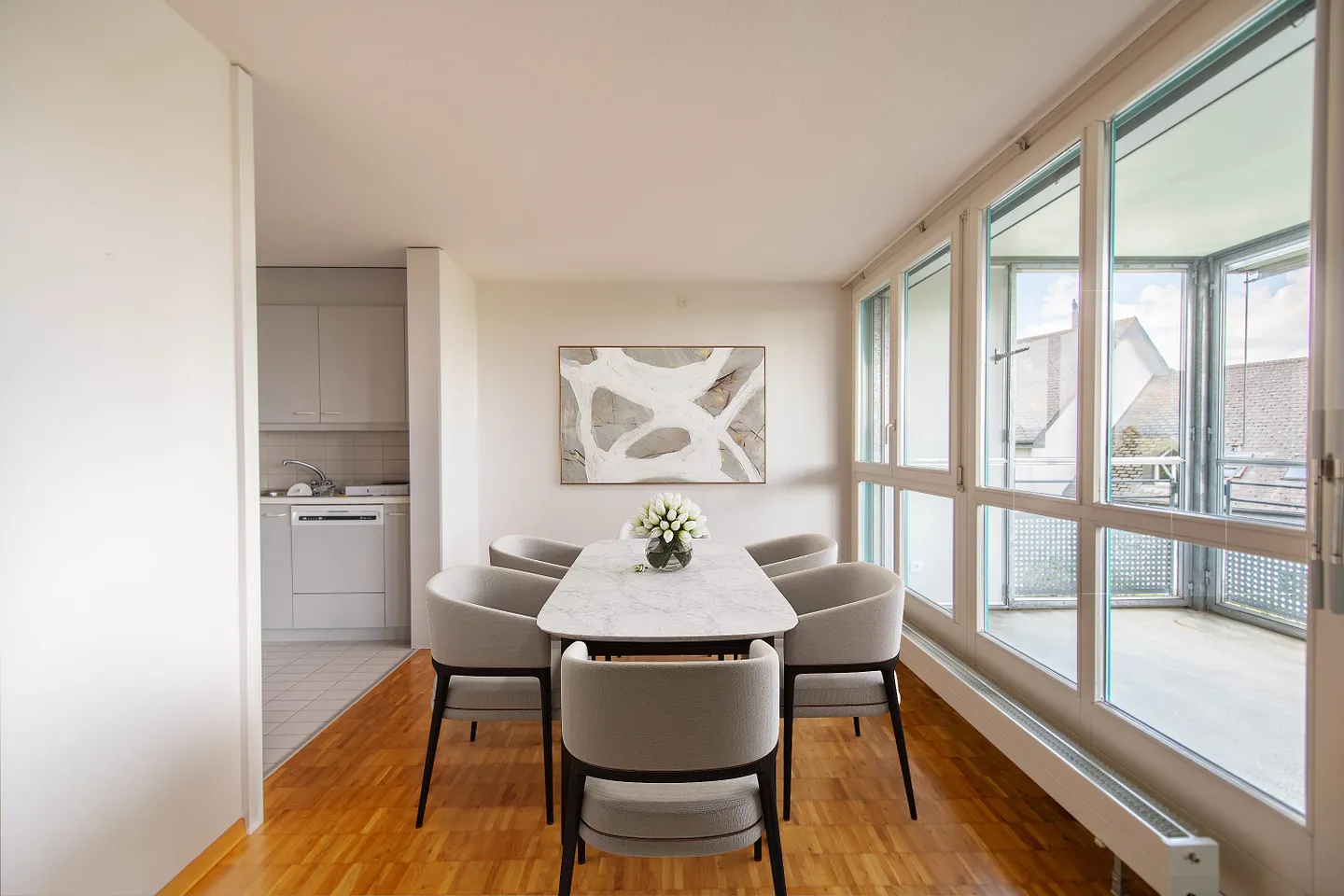 Geräumige Wohnung mit Balkon - Foto 5 von 11