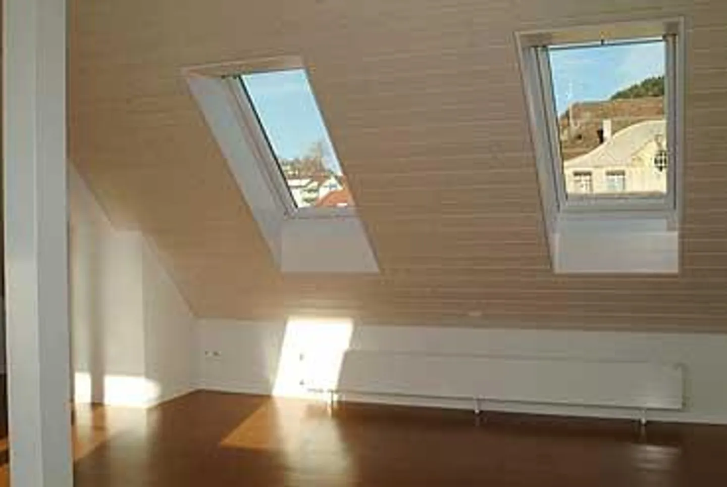 L'opportunità! Cercasi nuovo inquilino: Appartamento mansardato con terrazza di 20m2 - Foto 2 di 5