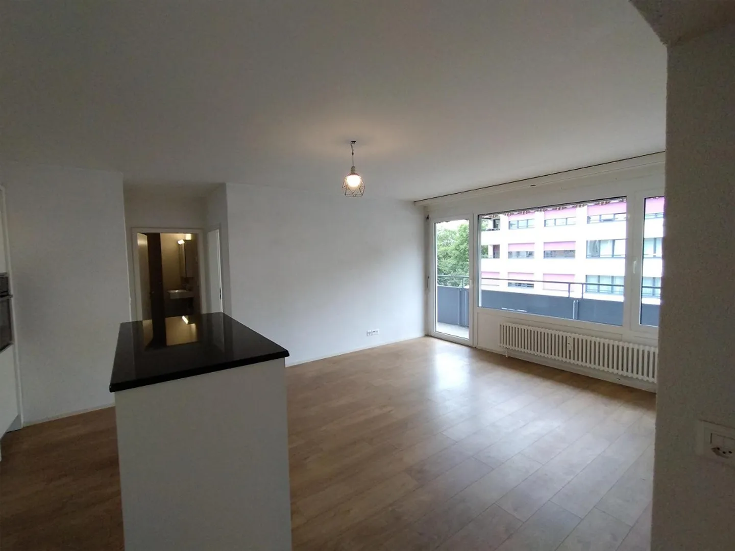 Central Apartment Seeks Tenants - Photo 5 of 10