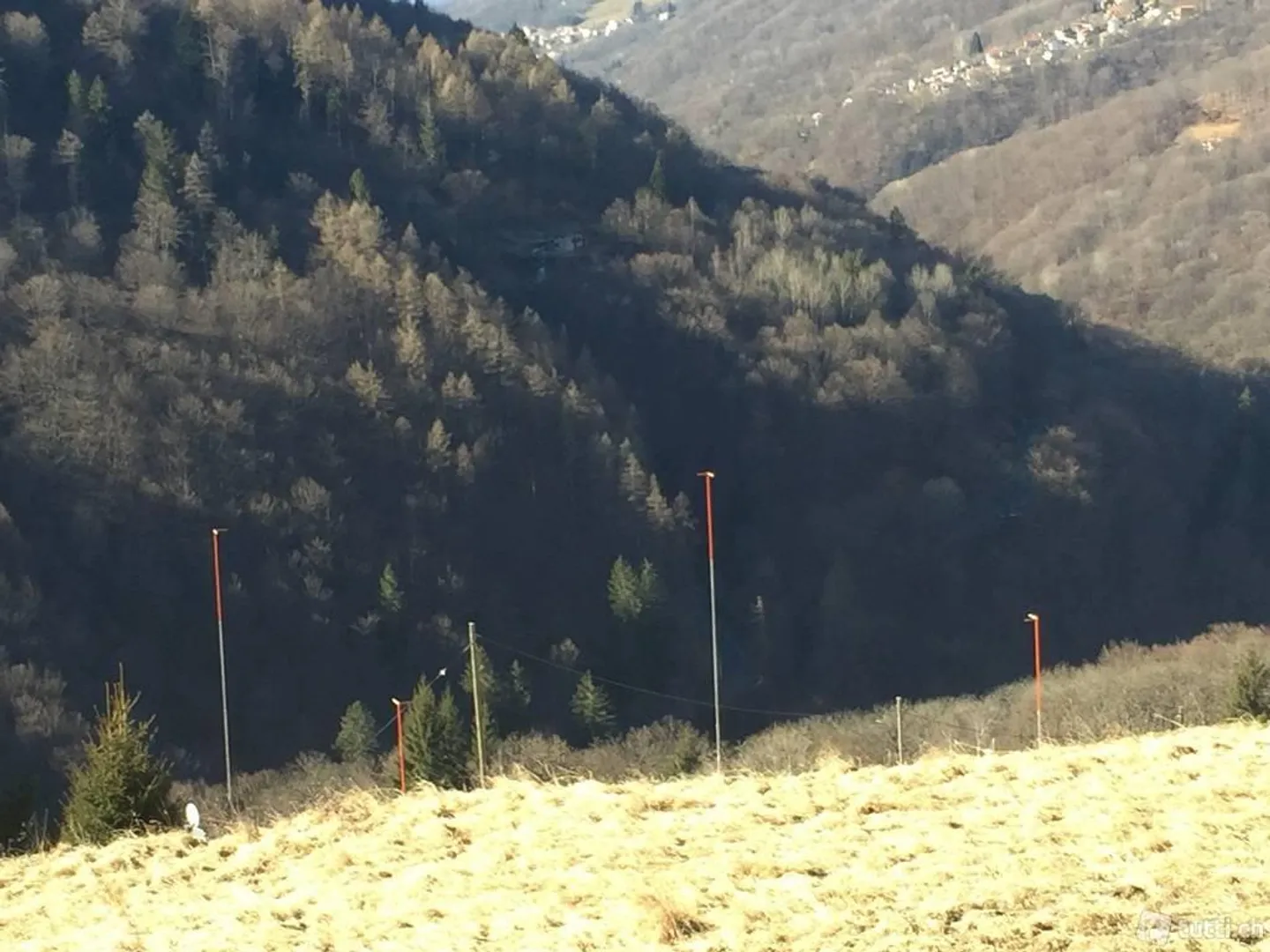 Vendesi - Terreno con licenza edilizia - Foto 4 di 4
