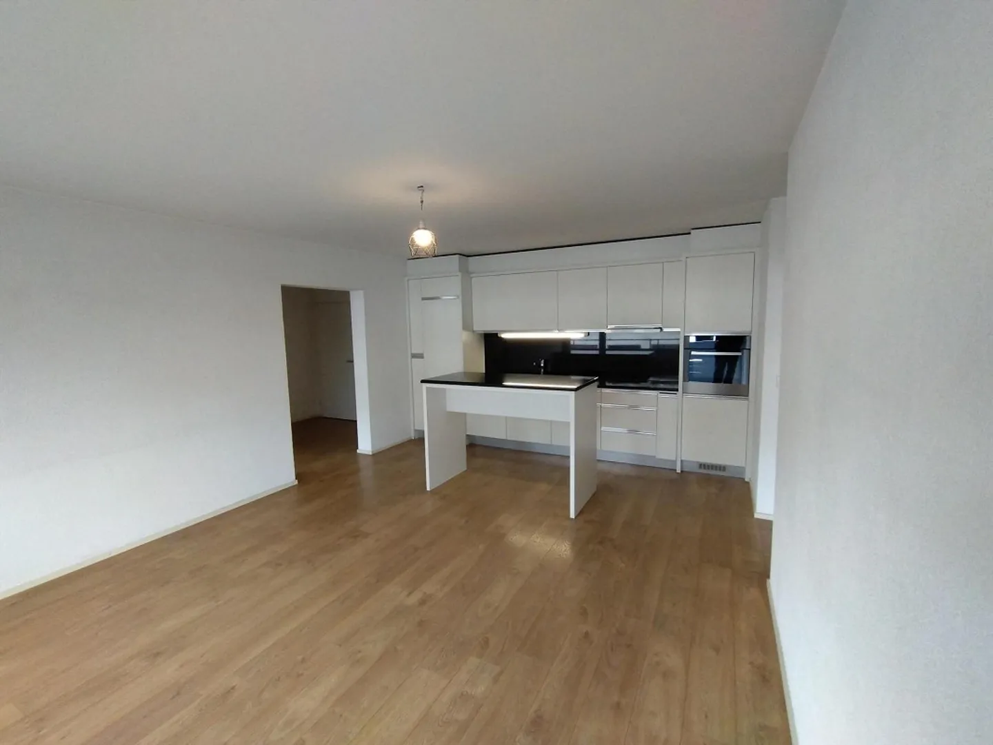 Central Apartment Seeks Tenants - Photo 7 of 10