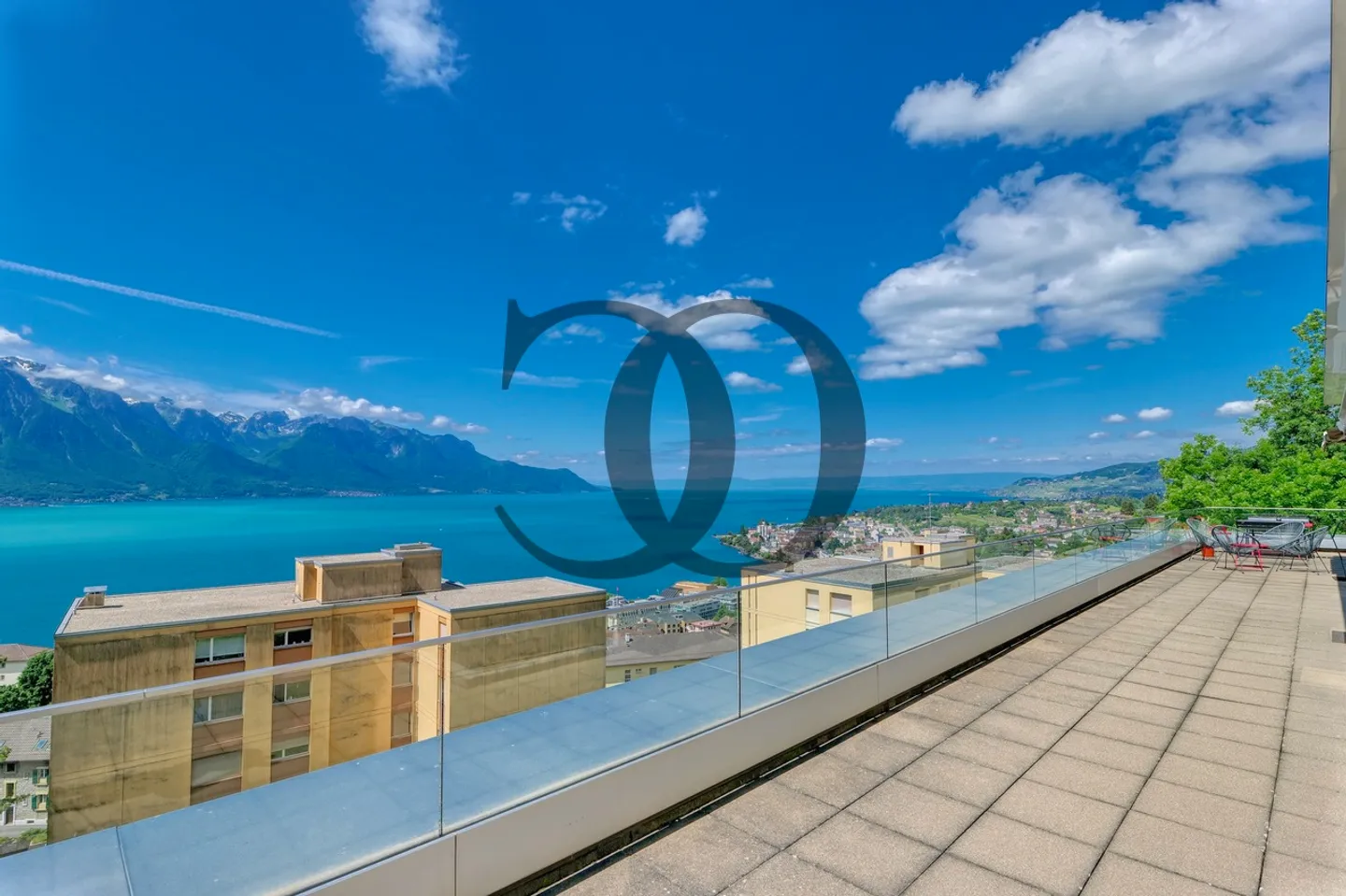 Appartamento di 6,5 locali con piscina e terrazza di 200 m2 - Foto 14 di 14
