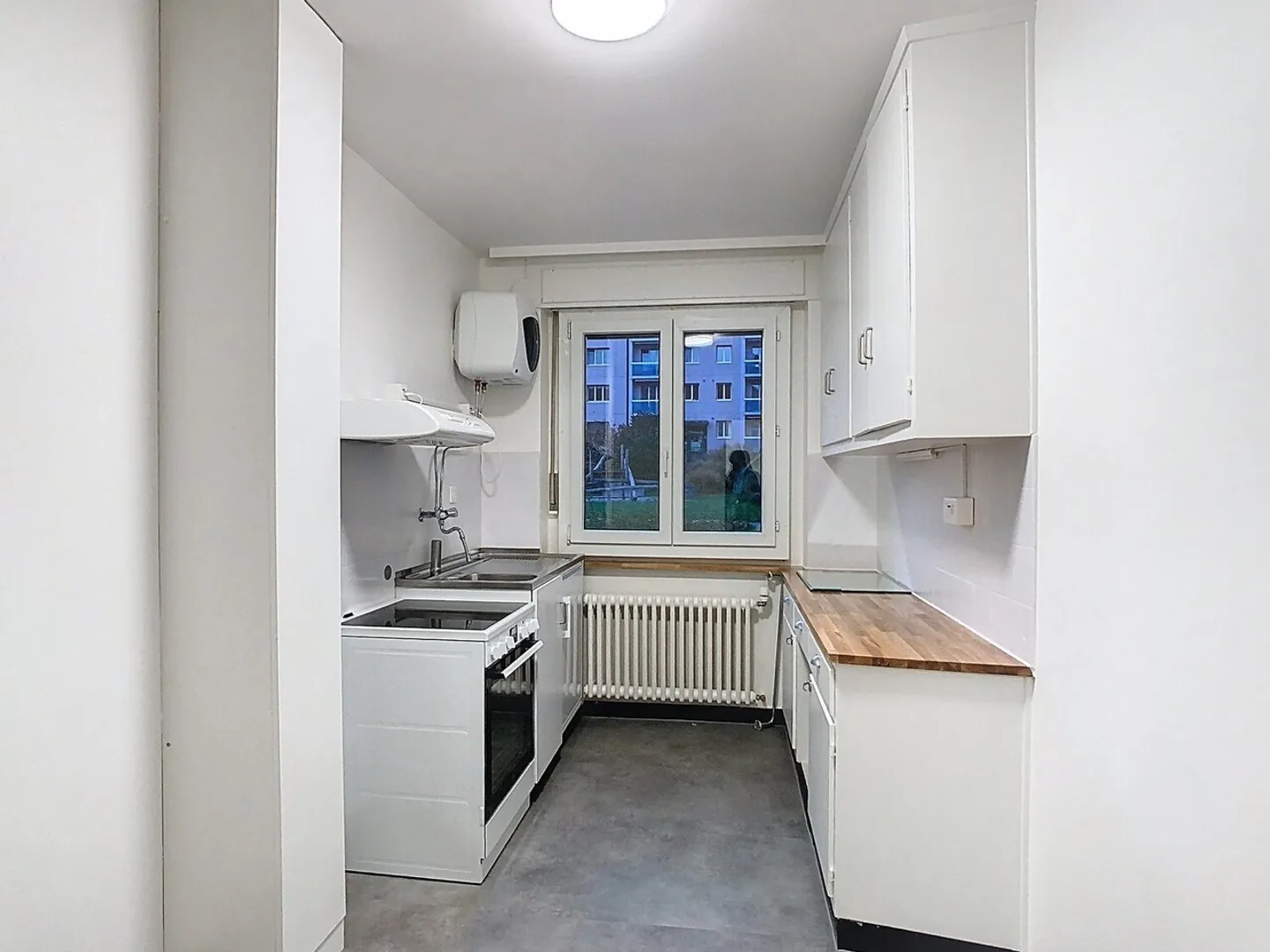 Charmante 2½-Zimmer-Wohnung in einer von Grün umgebenen Gegend - Foto 5 von 9