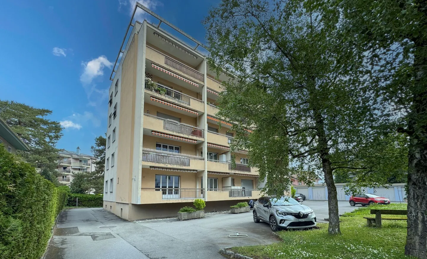 4,5-Zimmer-Wohnung mit Balkon, renoviert und vermietet - Foto 2 von 10
