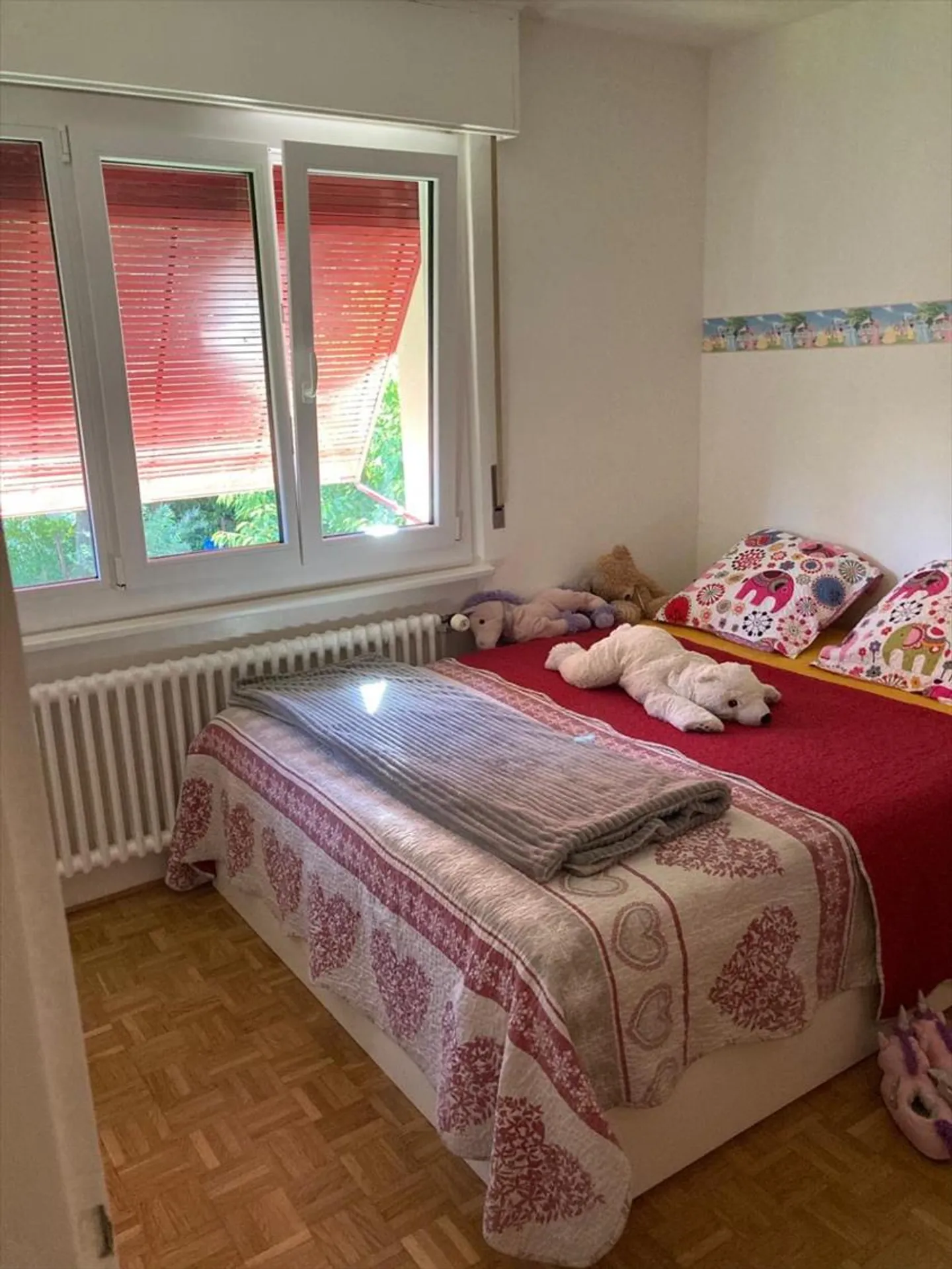 Bell'appartamento di 5 stanze in una zona tranquilla - Foto 6 di 8