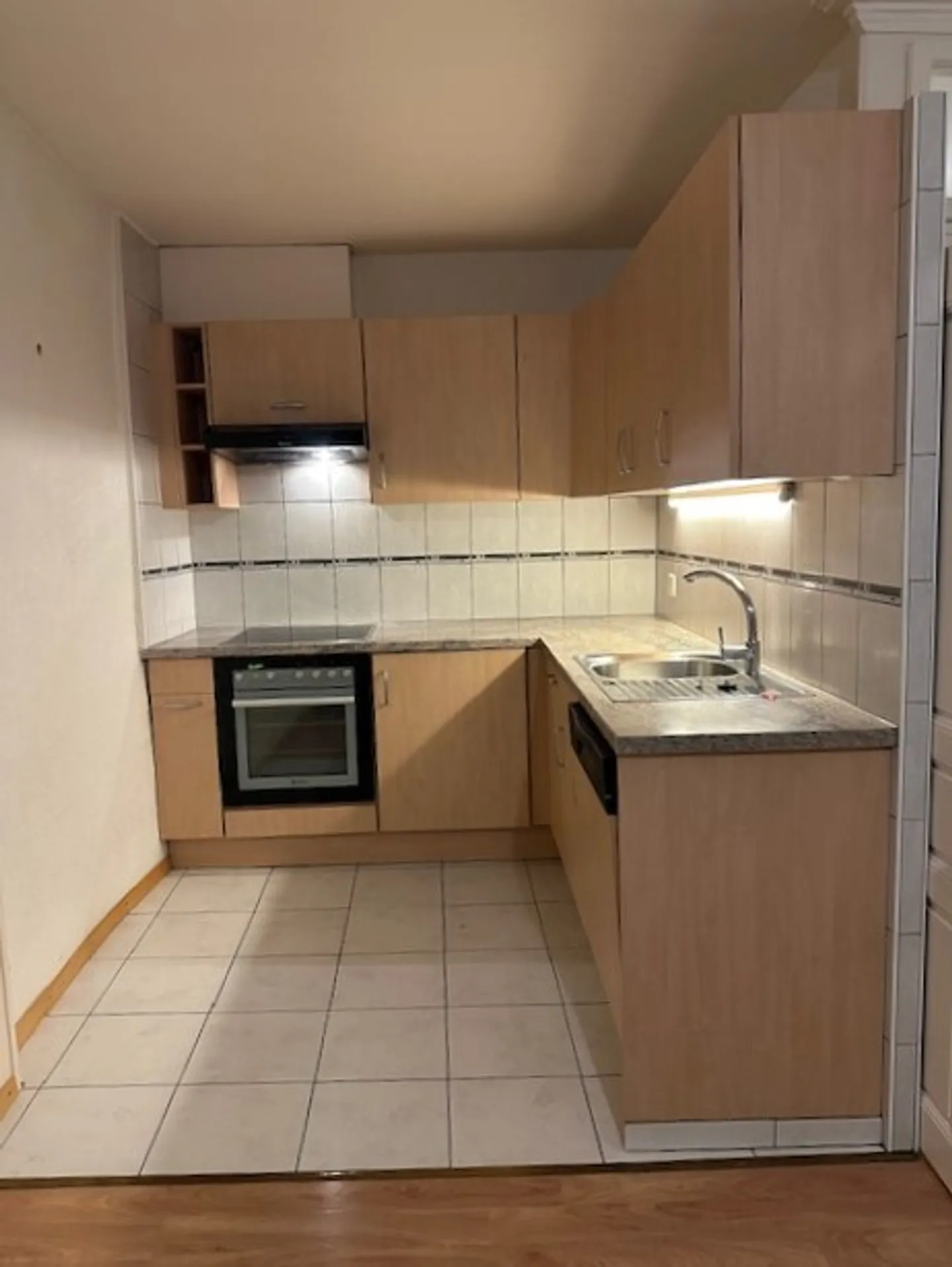 Appartement 2.5 pièces - Photo 4 sur 8