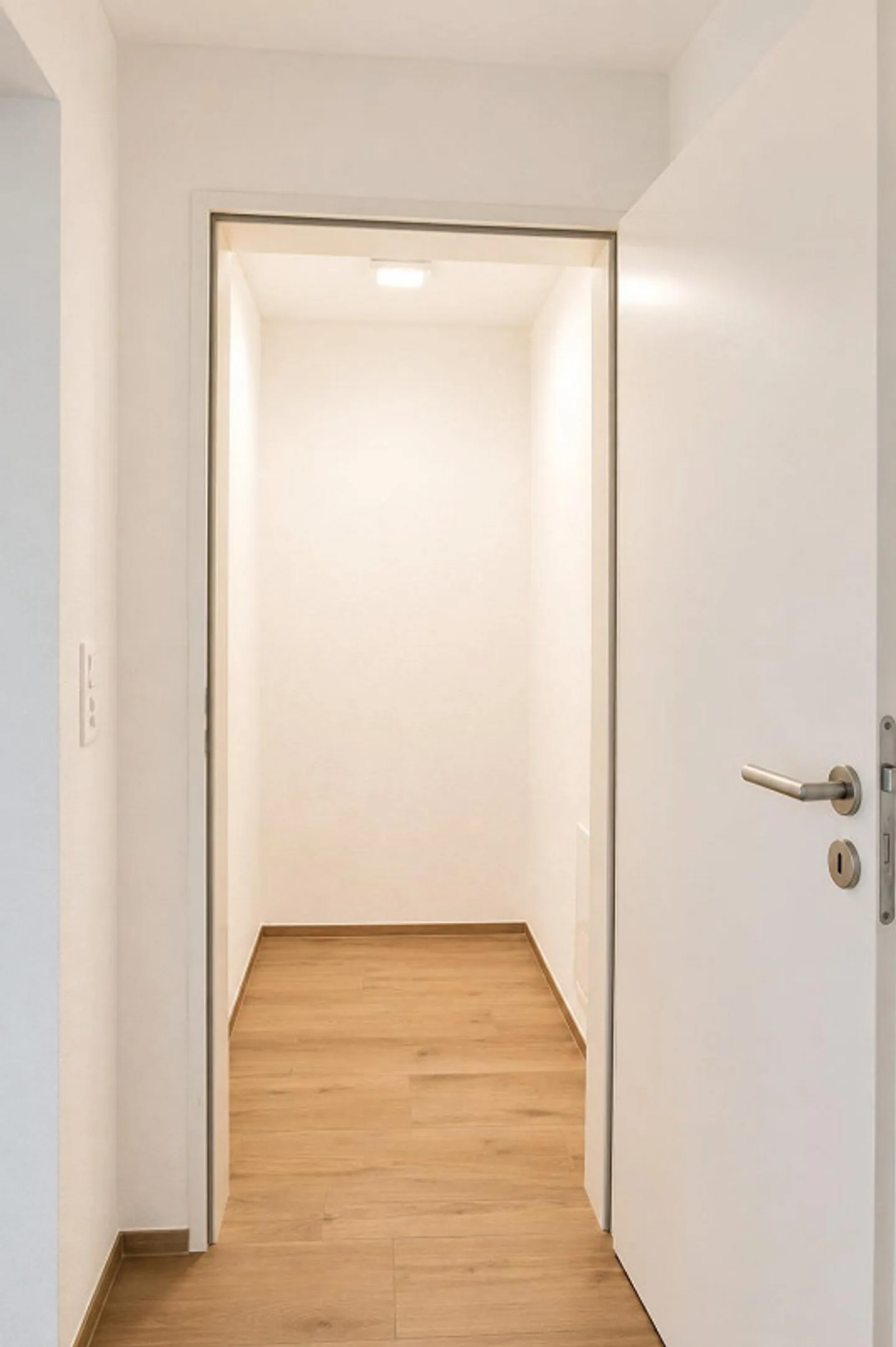 Modern 4.5-room apartment in a central location in Seon - Photo 6 of 8