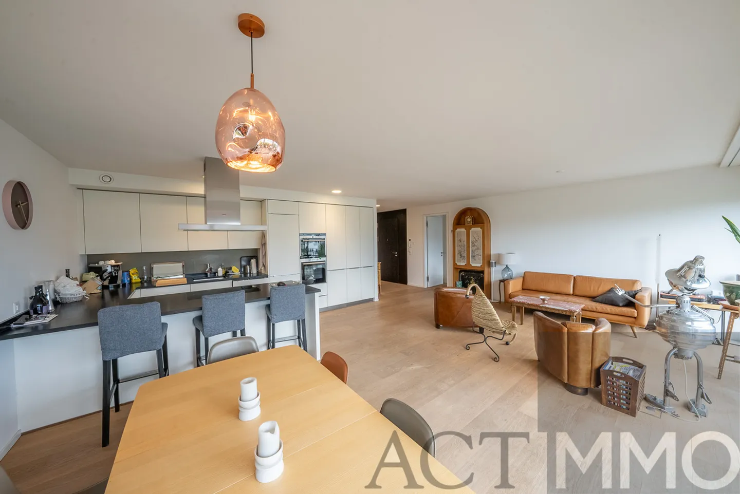 Magnifique appartement de 5 pièces avec terrasse - Photo 3 sur 13