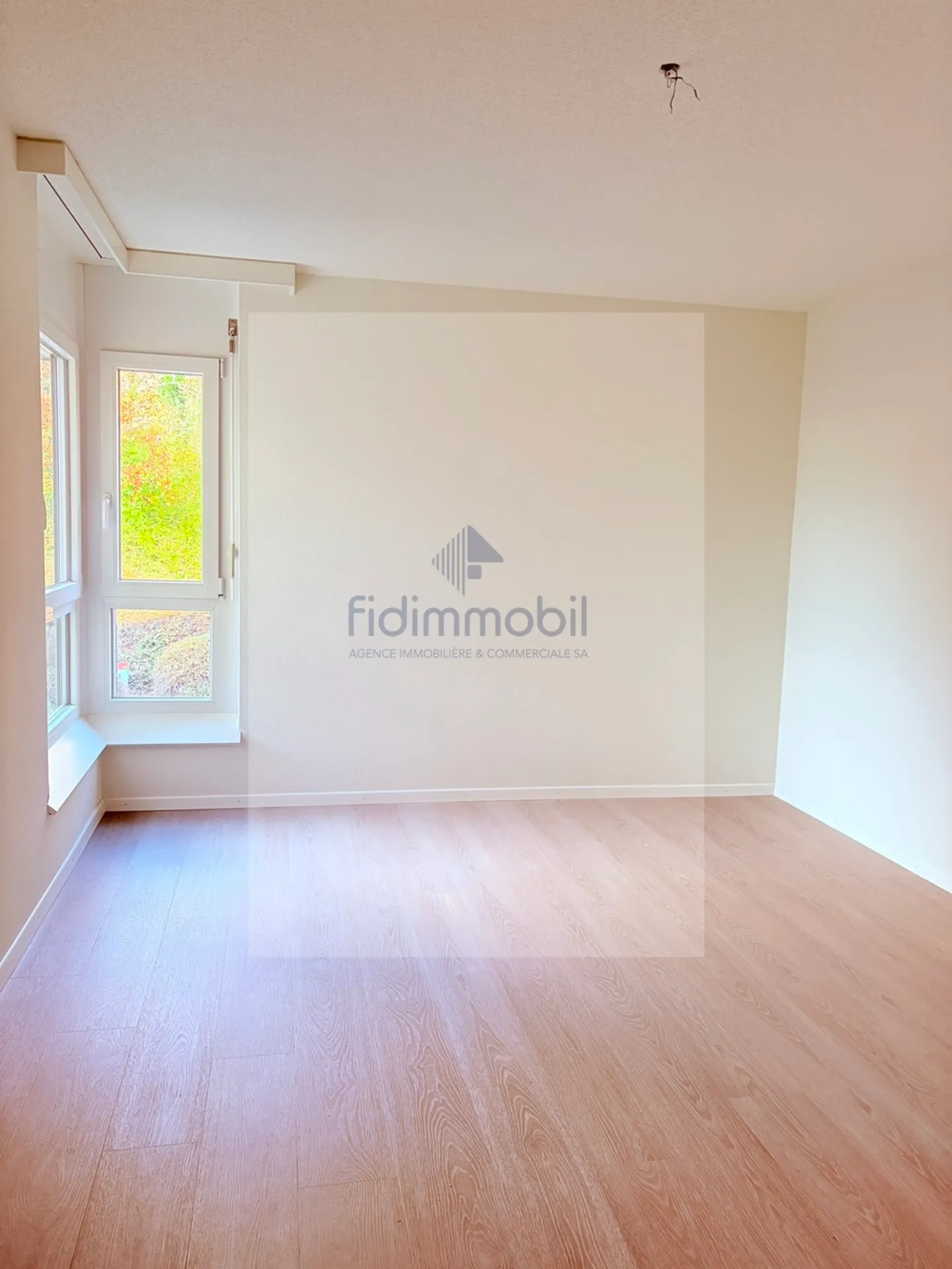 Stunning 4.5 room apartment for rent - Photo 6 of 8