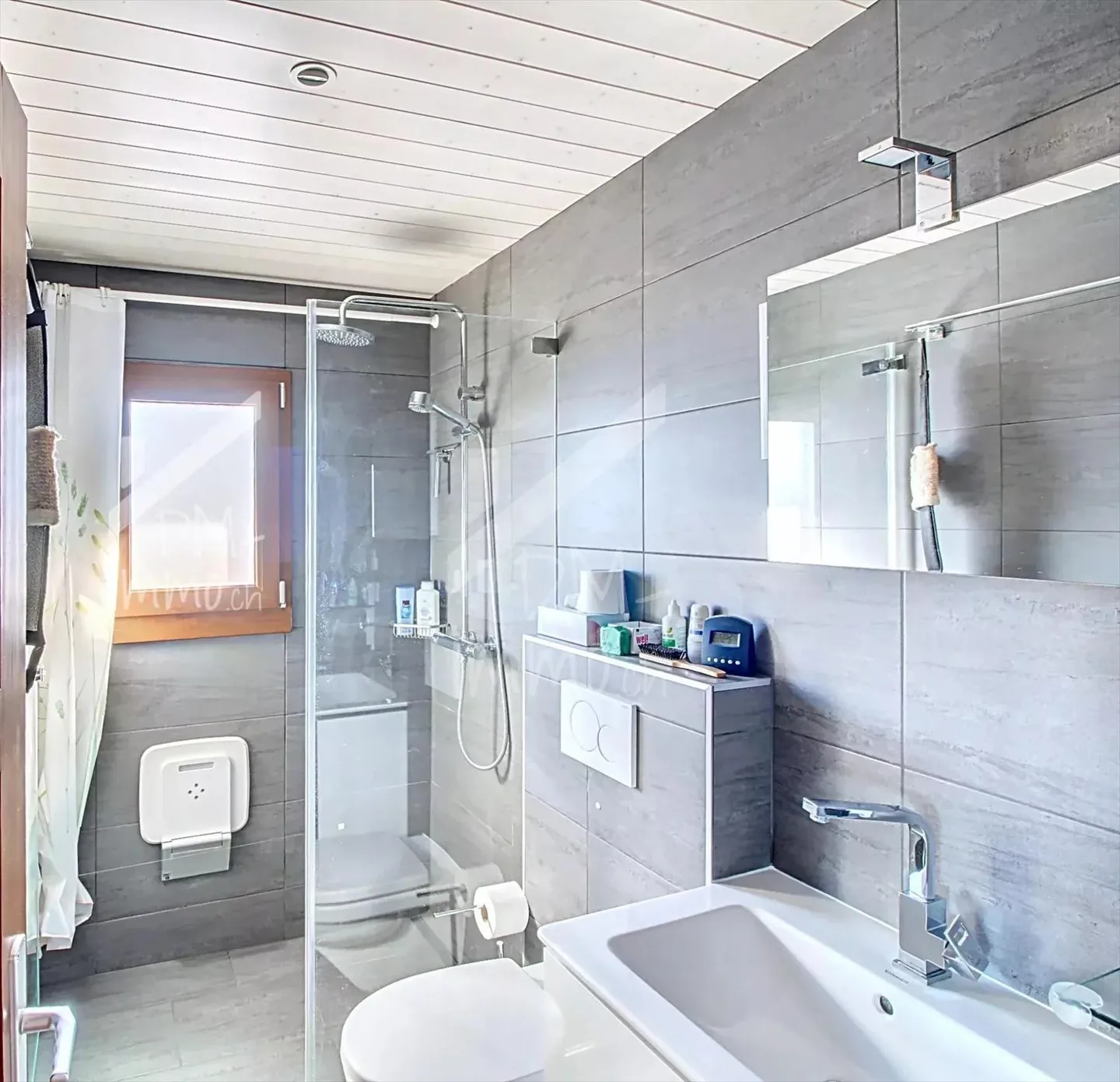 Chalet rénové charmant - Photo 8 sur 13