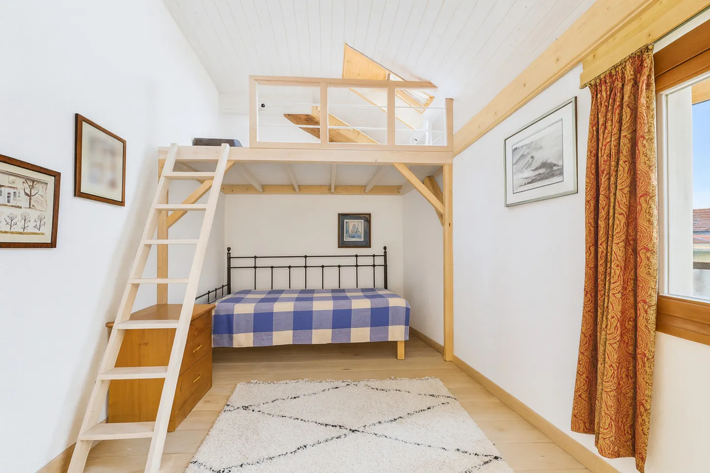 «Charmante maison familiale rénovée avec dépendance, sauna et grand terrain» - Photo 12 sur 13