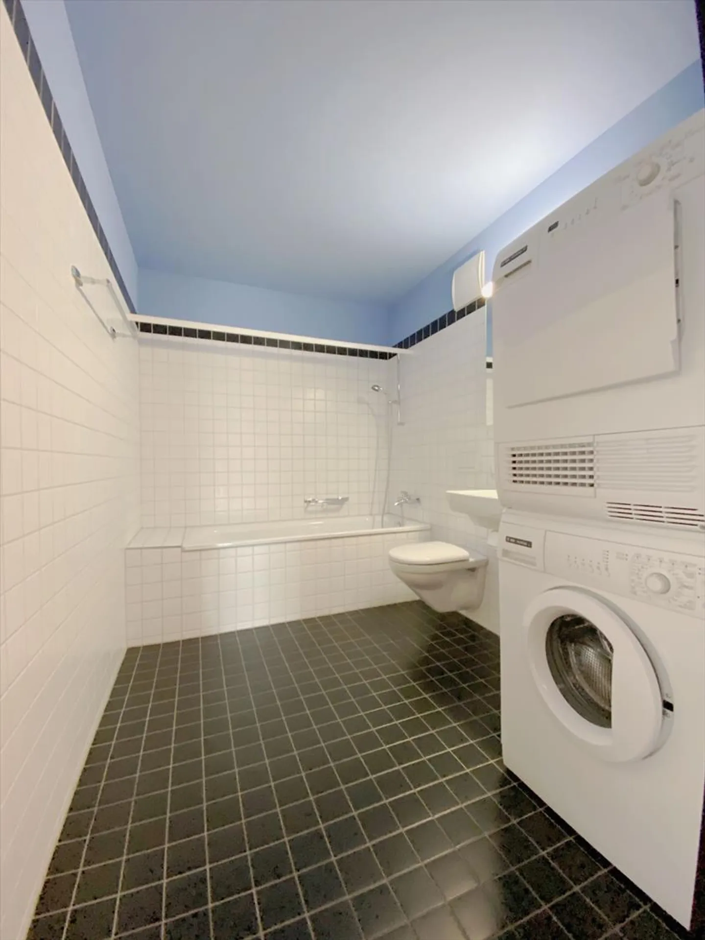 Appartement moderne avec belle vue - Photo 11 sur 11