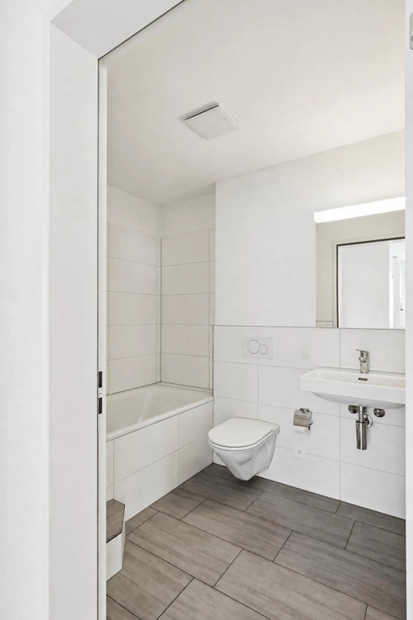 3.5-Zimmer-Wohnung in ruhiger und familienfreundlicher Umgebung - Photo 8 of 12