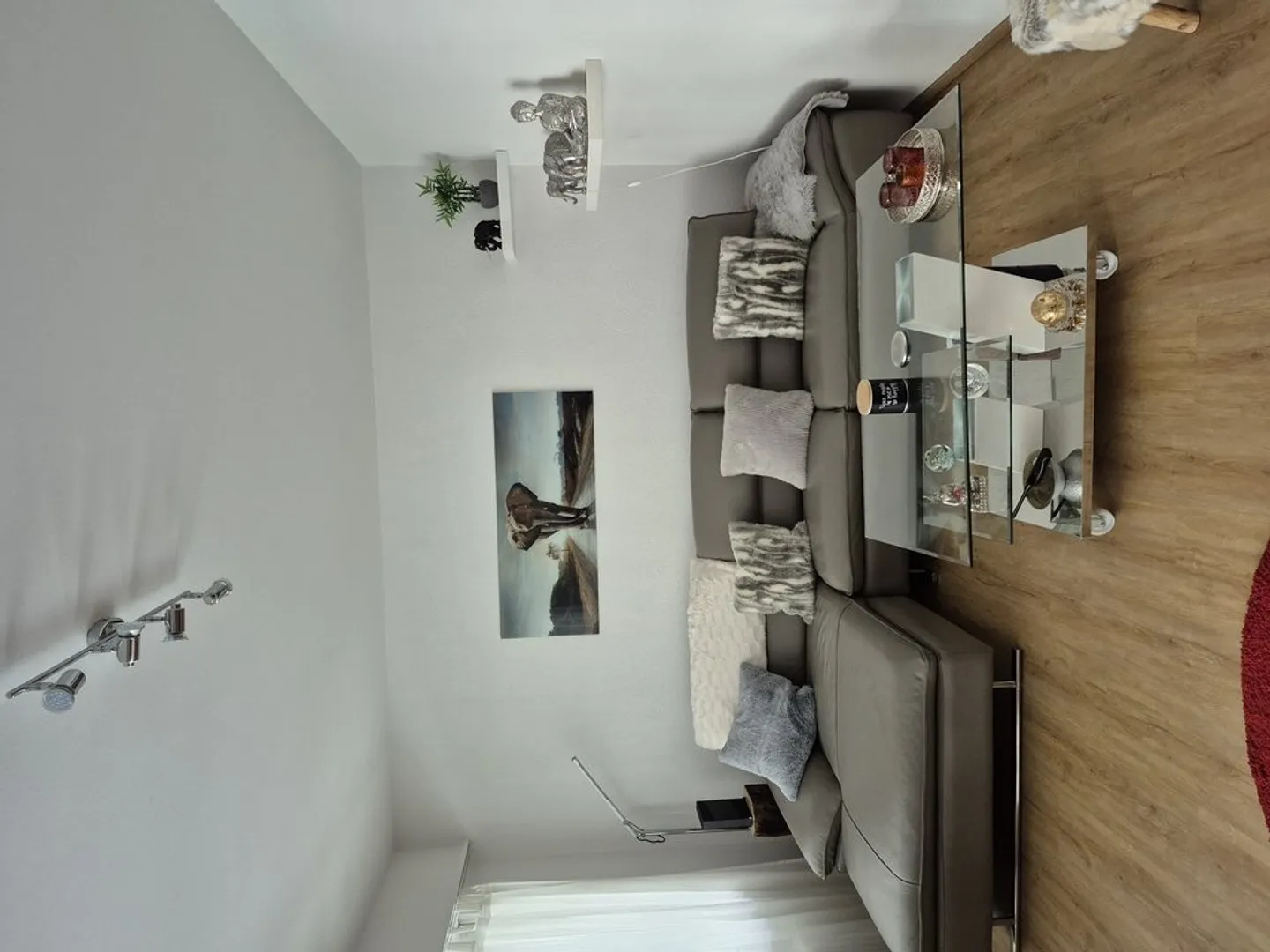 Attractive apartment with character in the Feldegg district - Photo 4 of 9