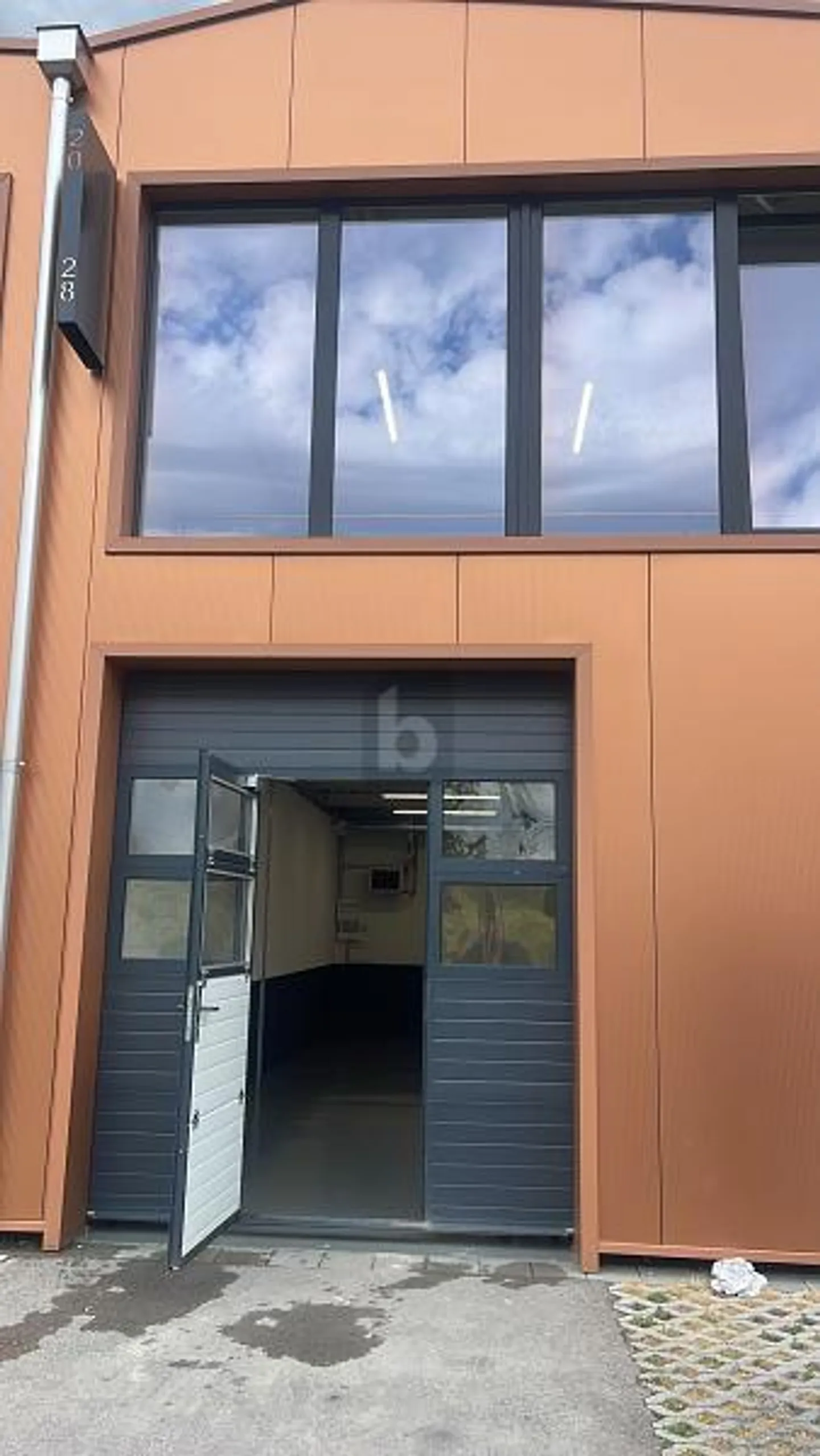 Spazio ufficio in affitto - Foto 1 di 6