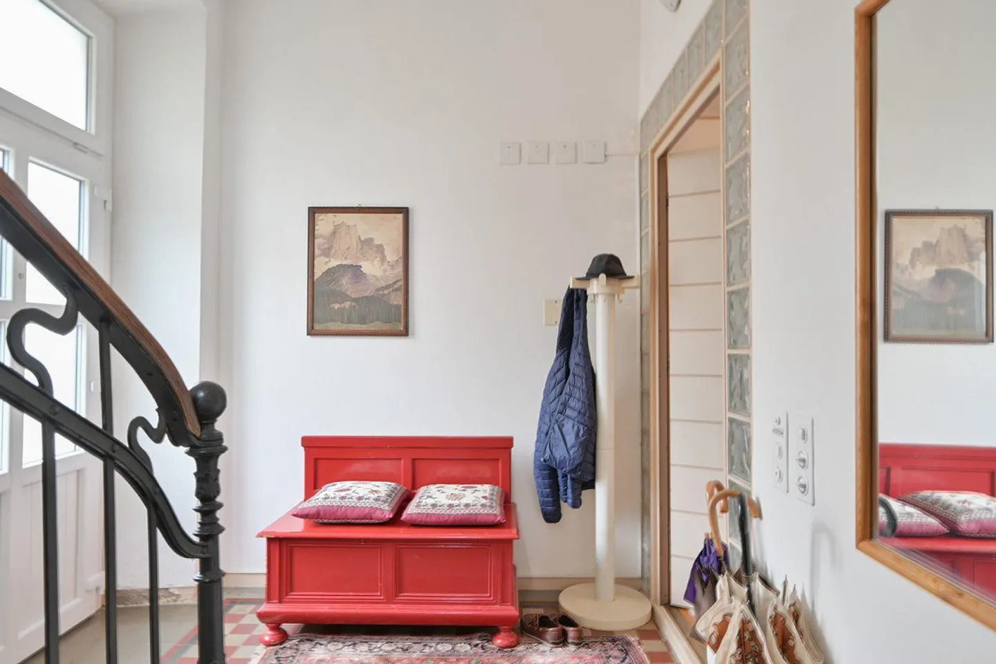 Appartement avec grand jardin dans une maison bifamiliale dans un emplacement recherché - Photo 6 sur 13