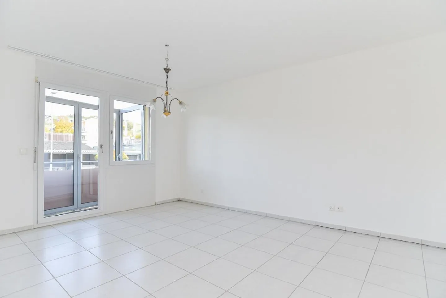 Emménager et profiter : Appartement bien entretenu avec balcon et ascenseur - Photo 8 sur 13