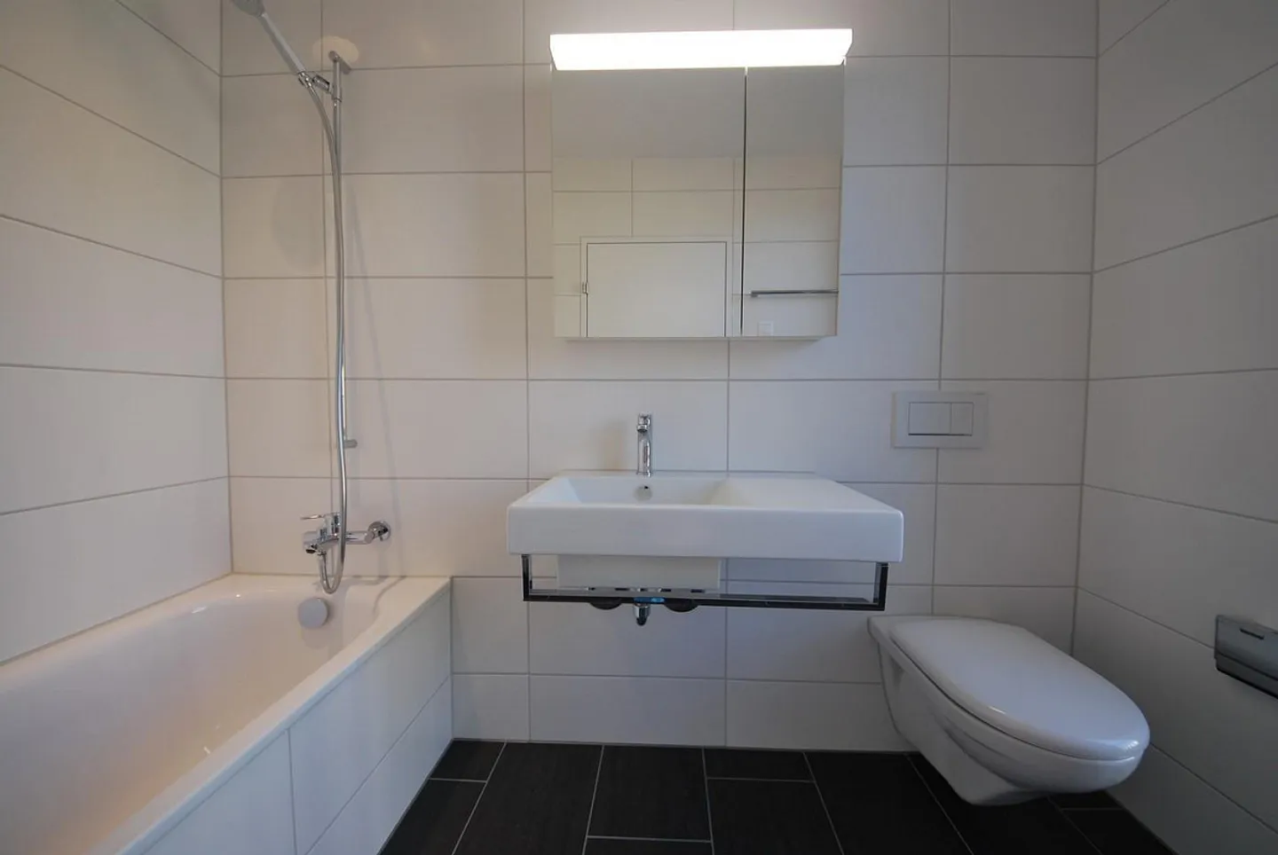 High-quality 3.5-room apartment for rent in Dietlikon - Photo 6 of 7