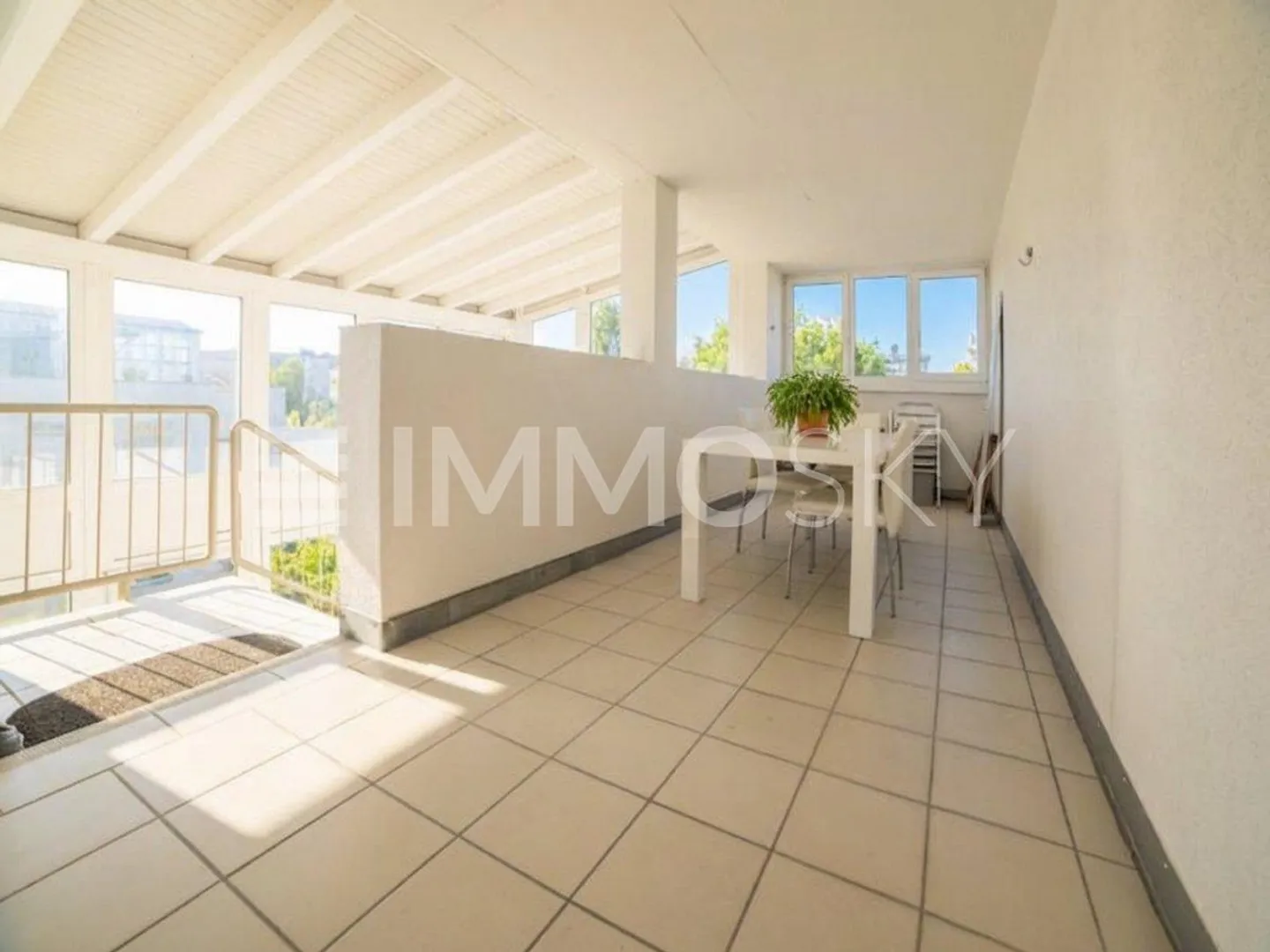 Charmante Wohnung mit Balkon - Foto 5 von 5