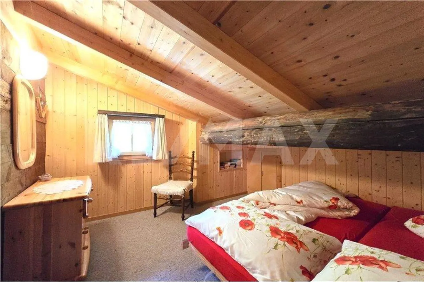 Traditionelles Walliser-Chalet mit Charme im Grünen versteckt - Photo 6 of 13