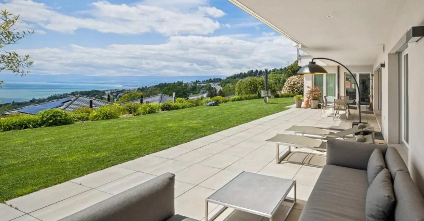 Zeitgemäße Wohnung mit Aussicht - Foto 1 von 12