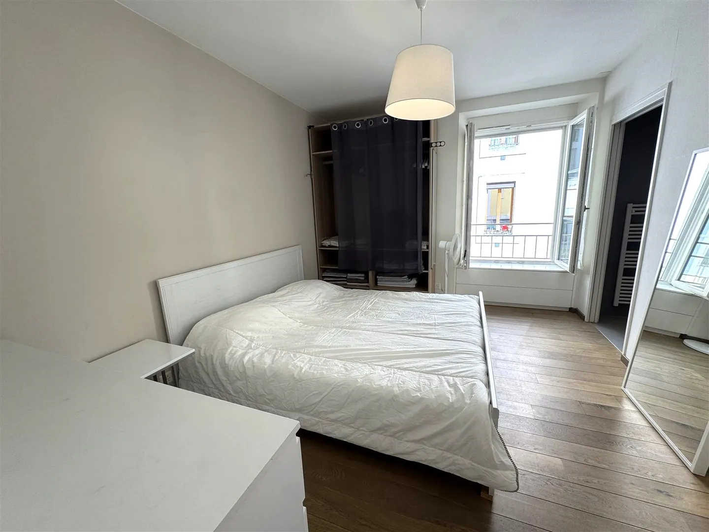 Charmant Appartement 3 Pièces - Photo 3 sur 4