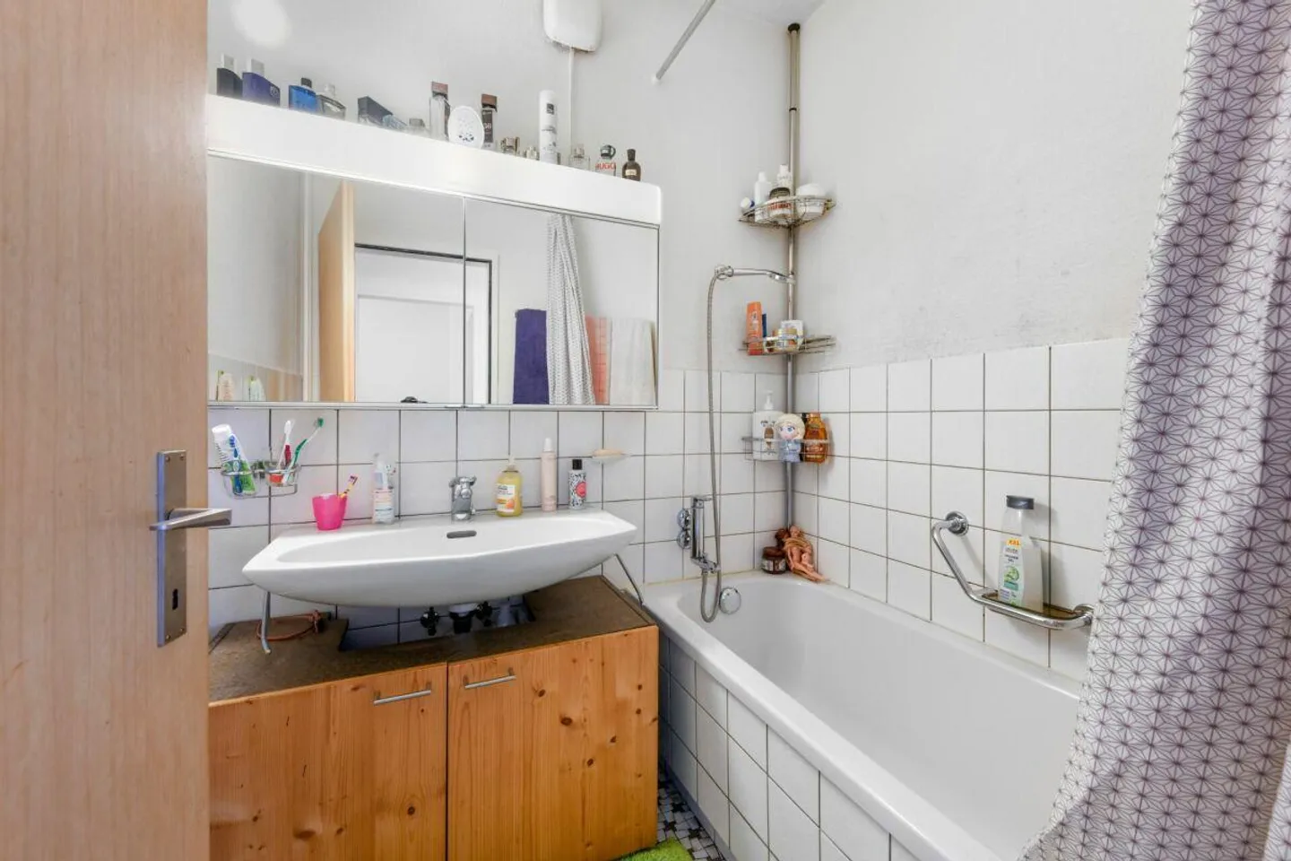 Appartamento 3.5 locali con balcone – pronto per il tuo nuovo capitolo - Foto 5 di 15